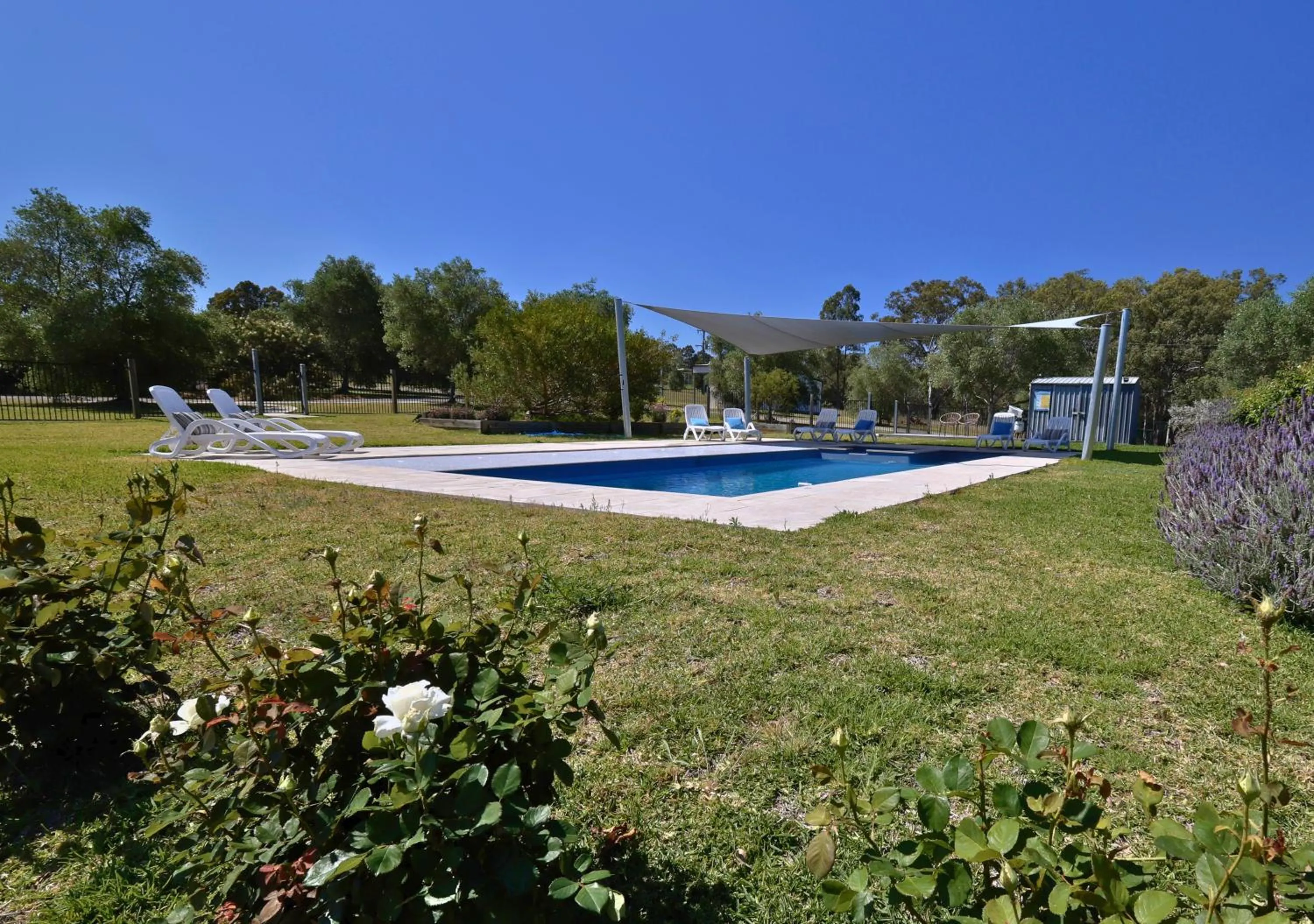 Area and facilities in Beltana Villas