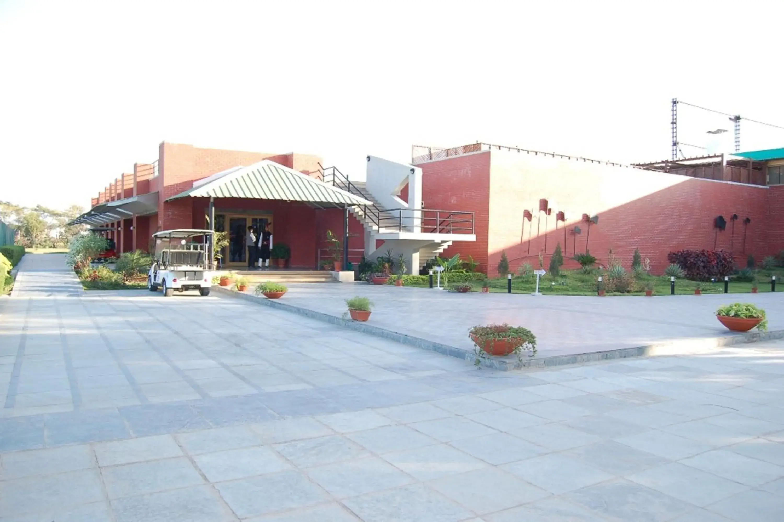 Property building in Cambay Sapphire, Gandhinagar Property building in Cambay Sapphire, Gandhinagar