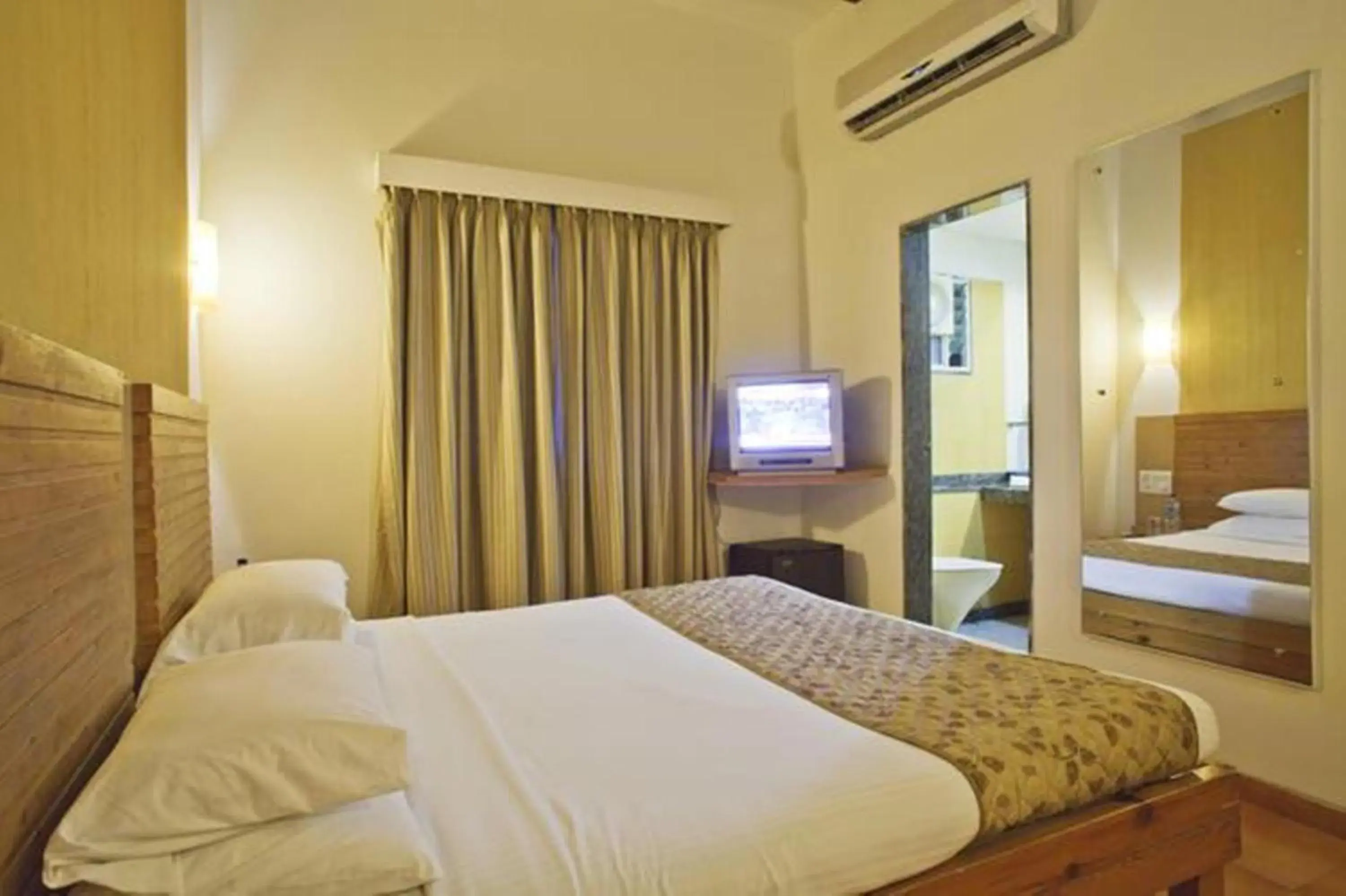 Photo of the whole room in Cambay Sapphire, Gandhinagar Photo of the whole room in Cambay Sapphire, Gandhinagar