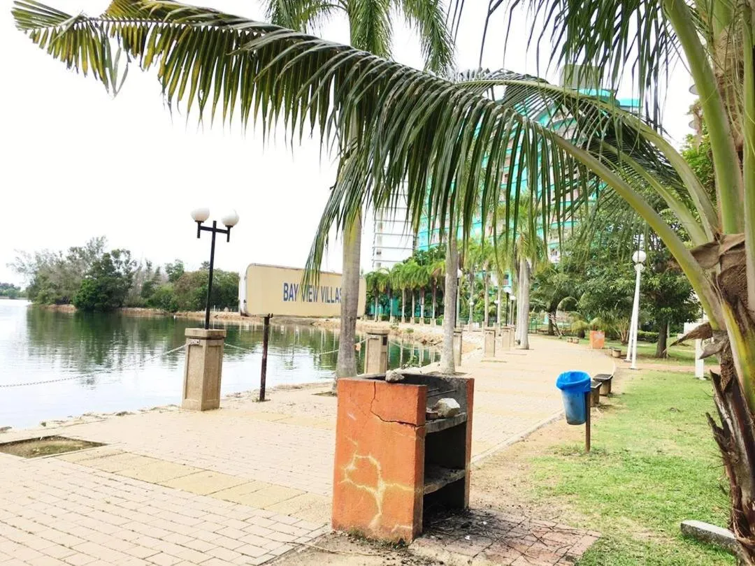 BBQ facilities in Maya Apartment Bay View Villas