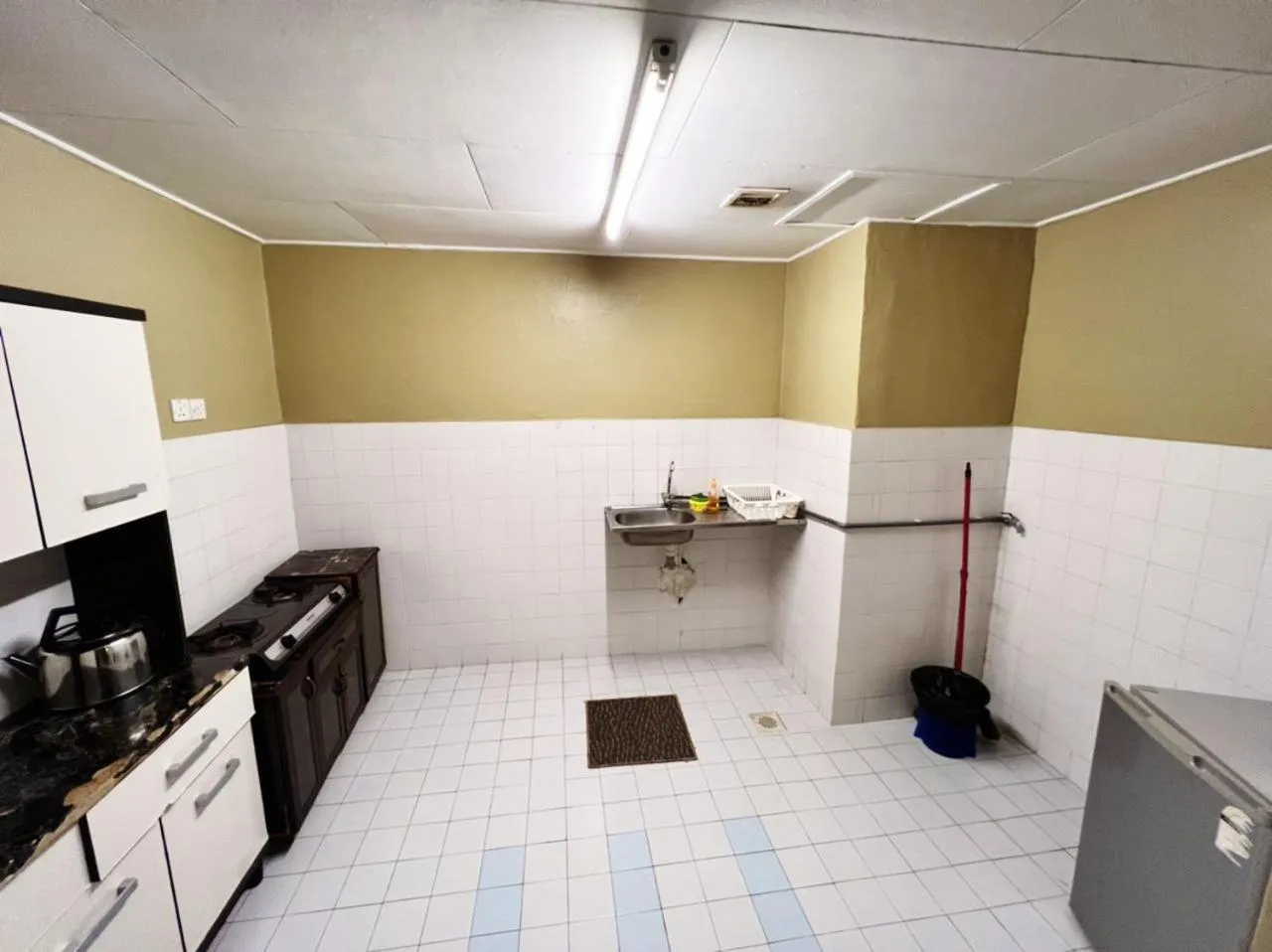 Kitchen or kitchenette in Maya Apartment Bay View Villas