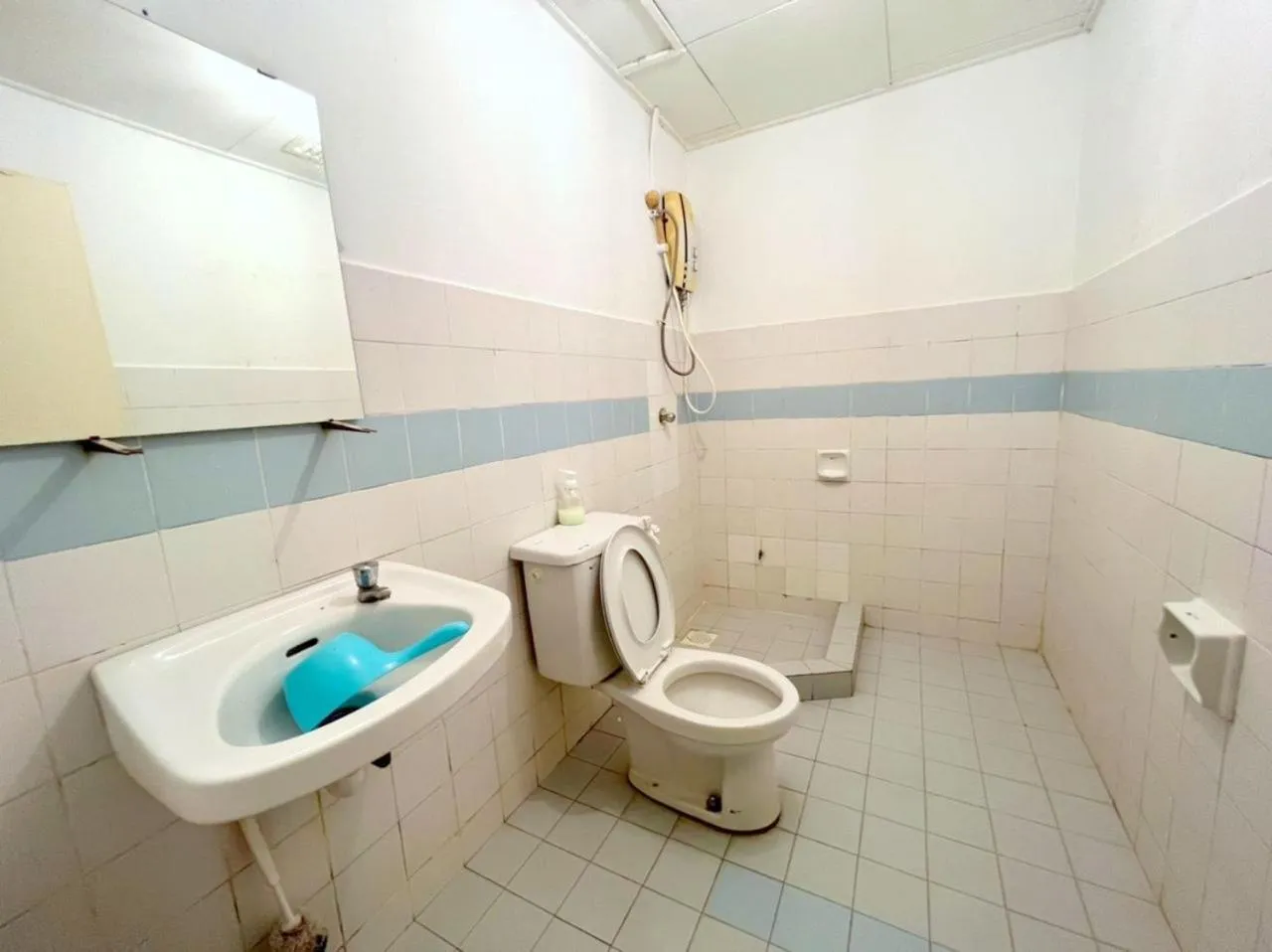Bathroom in Maya Apartment Bay View Villas