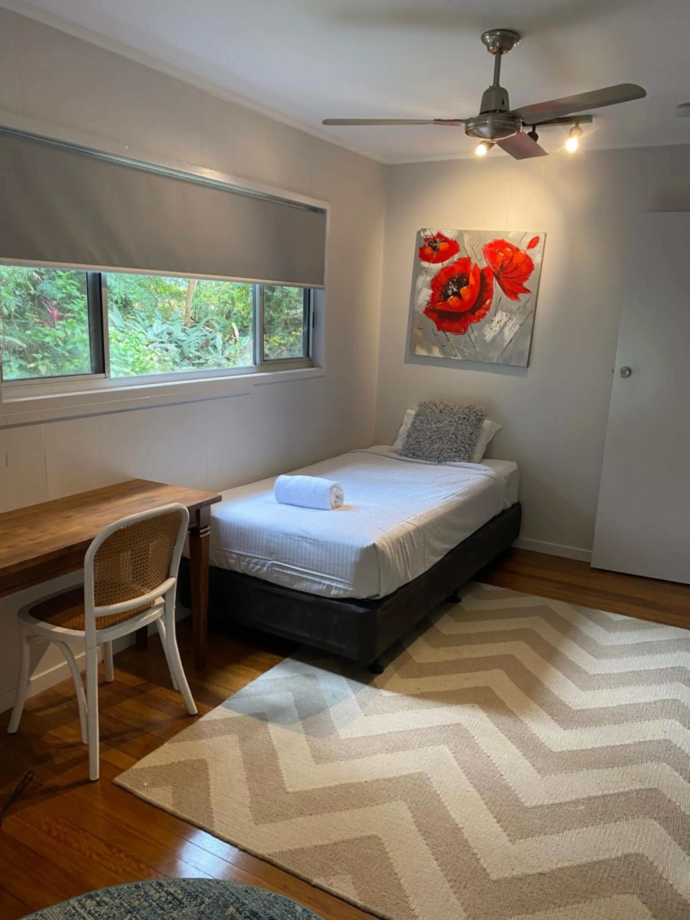 Bed in Clouds Mapleton