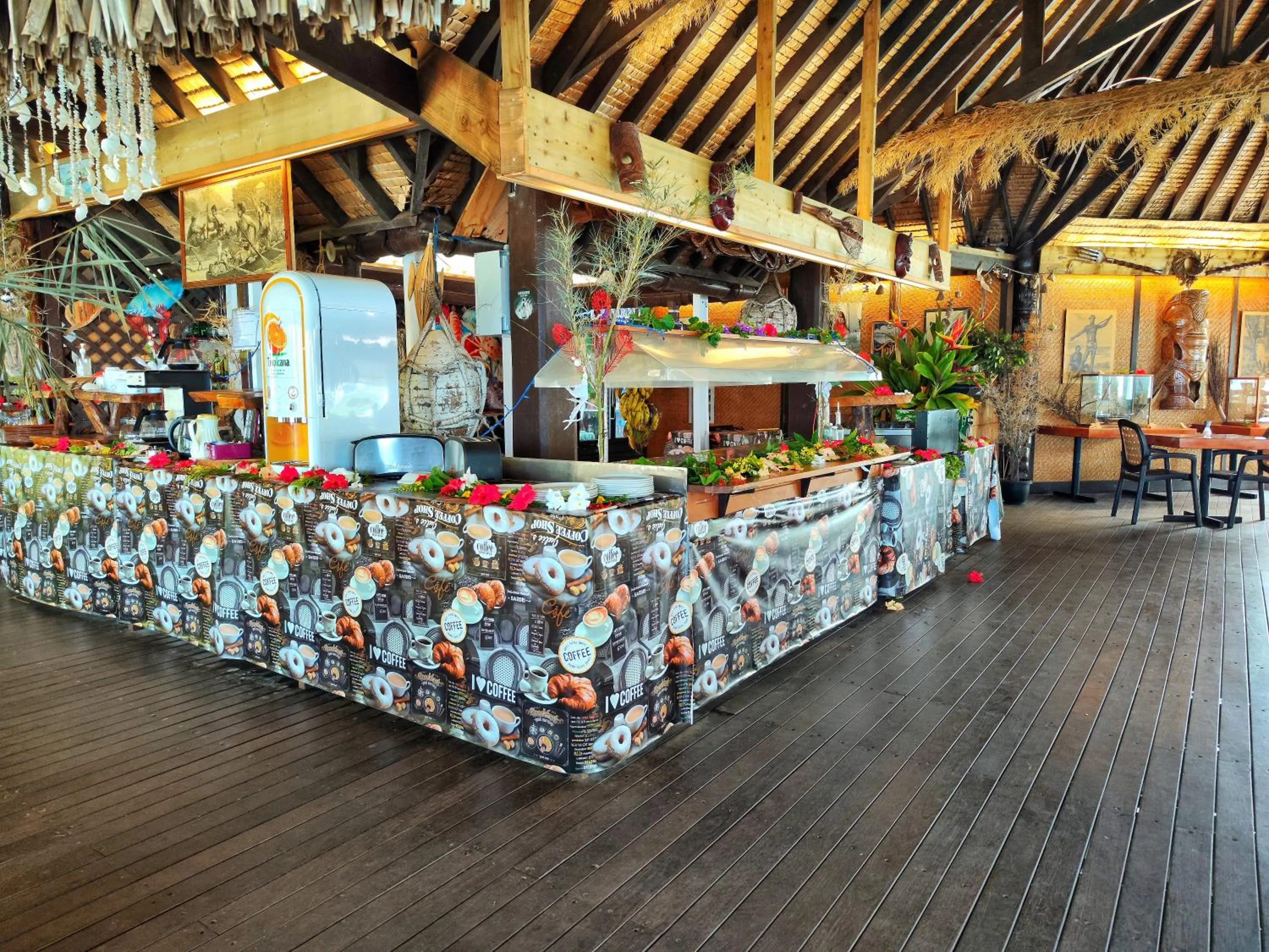 Buffet breakfast in Hotel Kaveka