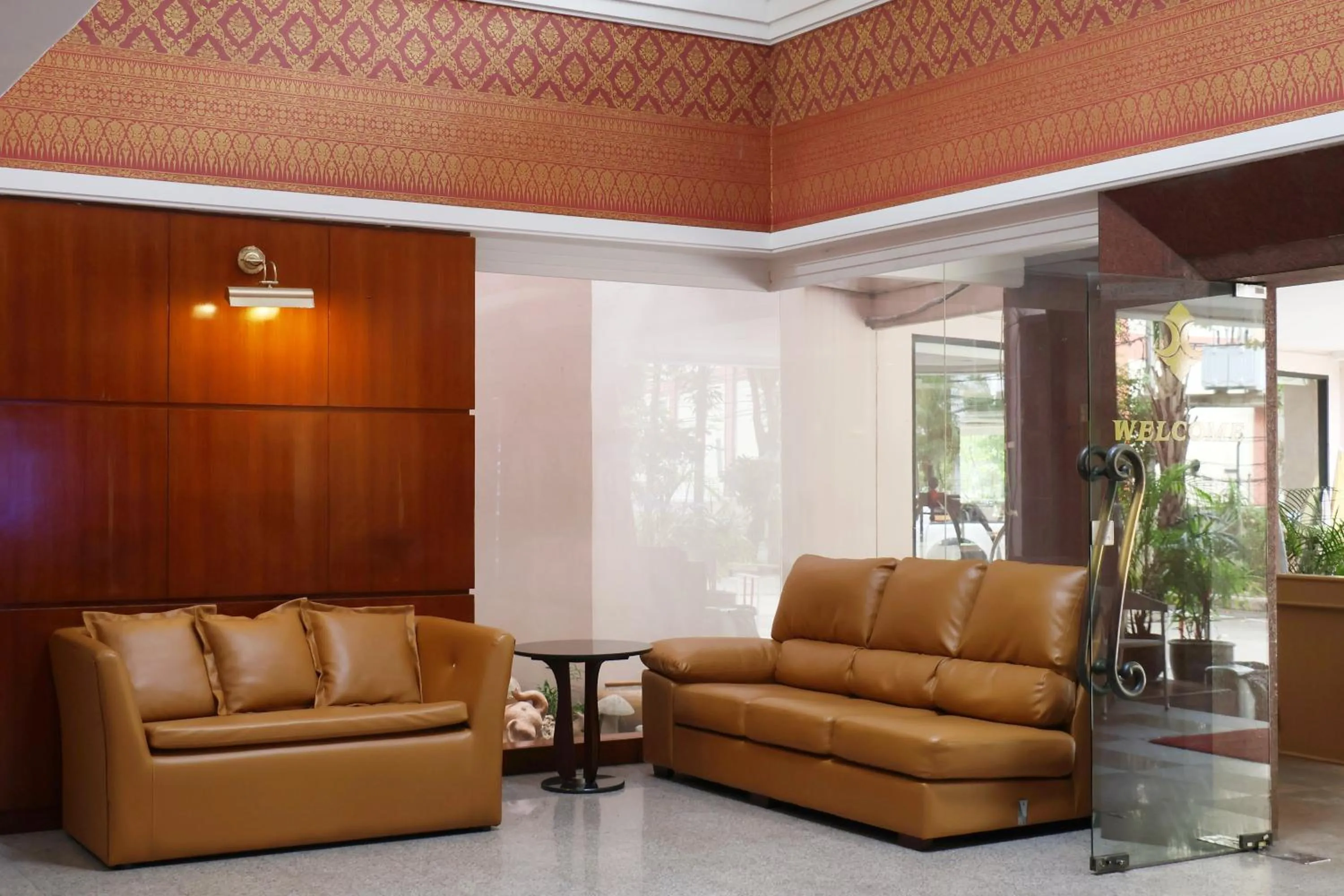 Lobby or reception in Nonthaburi Palace Hotel
