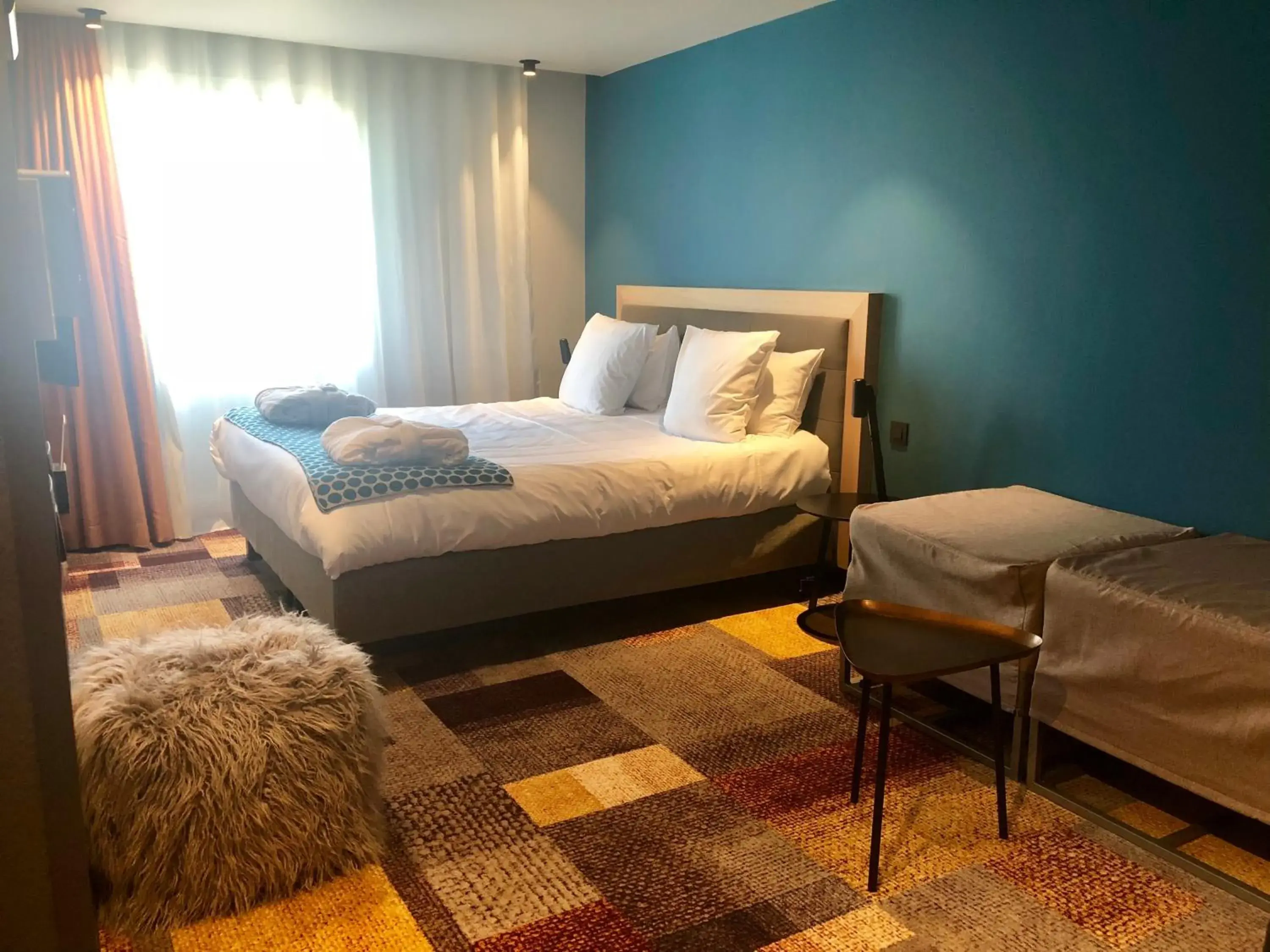 Bed in The Originals Boutique, Hôtel des Sources, Nevers Nord Bed in The Originals Boutique, Hôtel des Sources, Nevers Nord