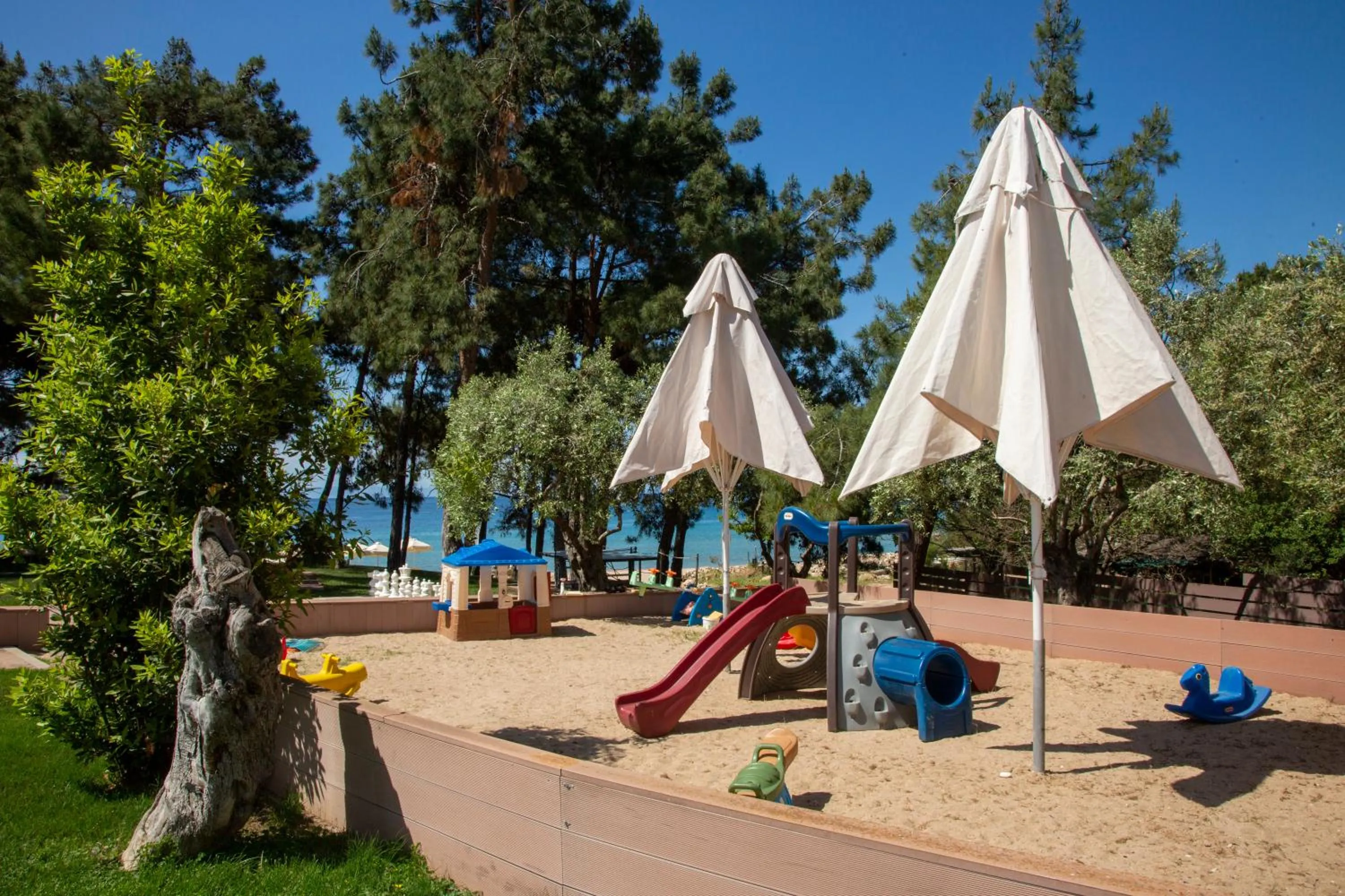 Royal Paradise Beach Resort & Spa - Adults Friendly Hotel