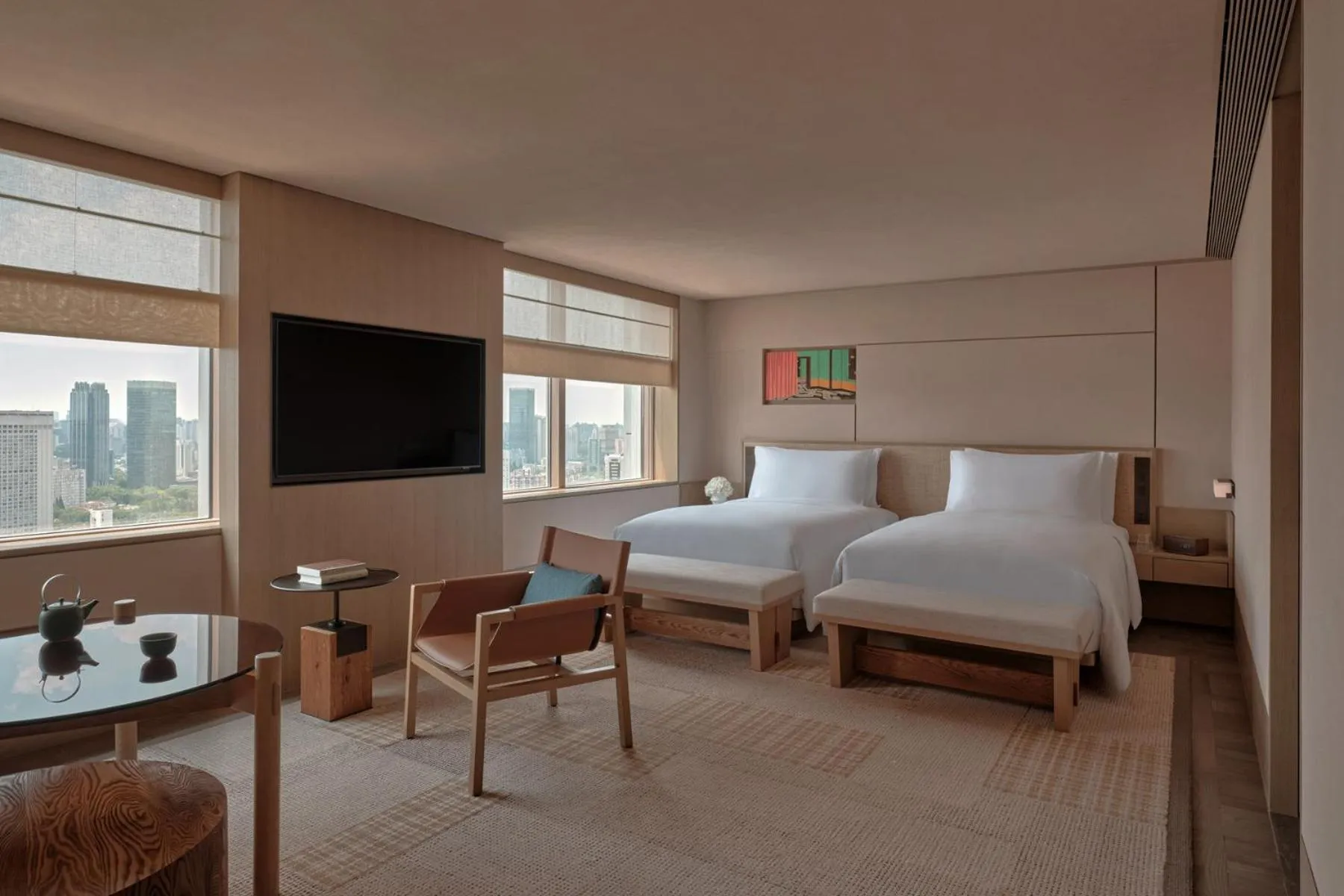 Photo of the whole room, Bed in Alila Shanghai