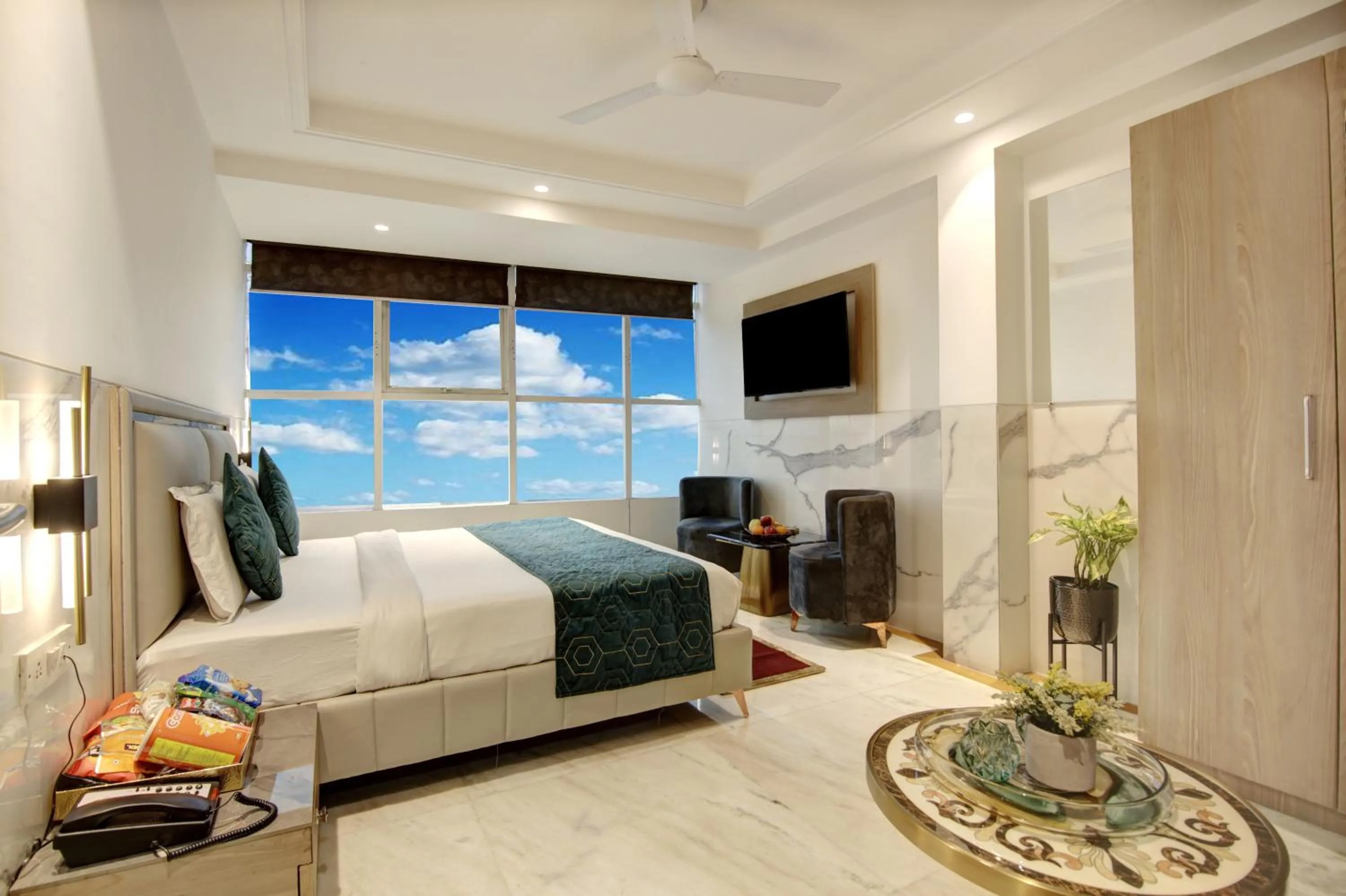 Photo of the whole room, Bed in Hotel International Inn - Near Delhi Airport