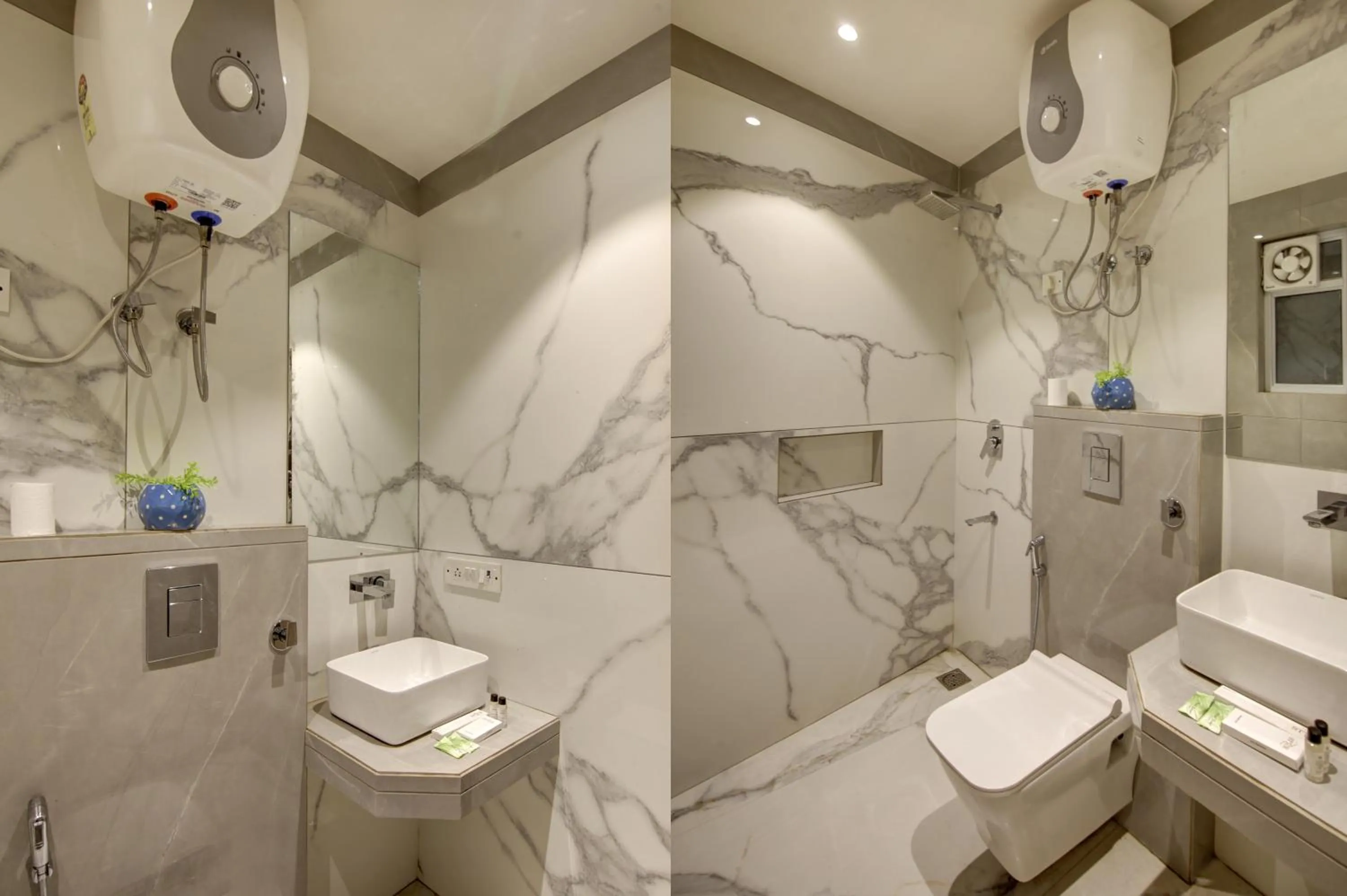 Bathroom in Hotel International Inn - Near Delhi Airport