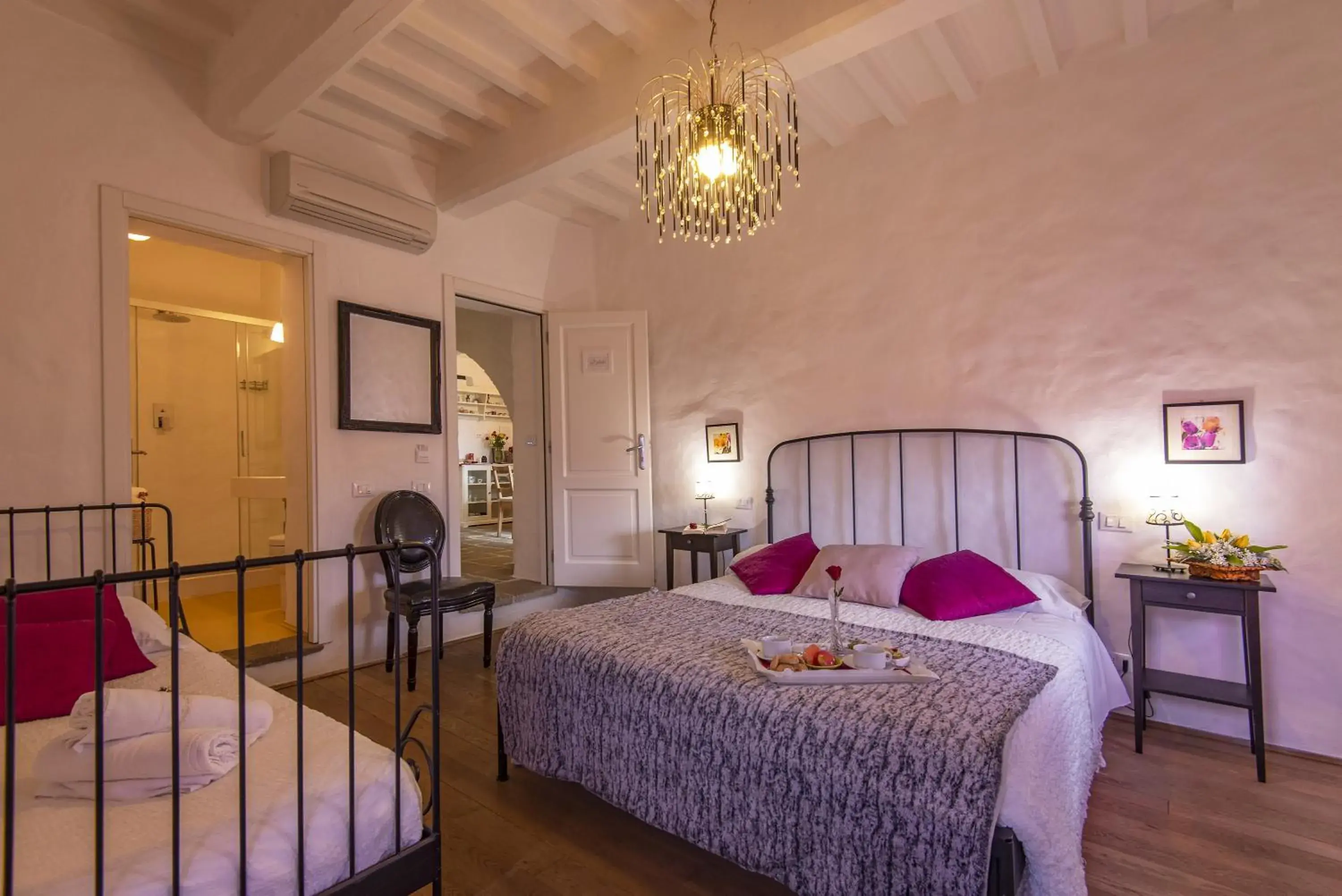 Triple Room in B&B Country House Poggio Del Drago Triple Room in B&B Country House Poggio Del Drago