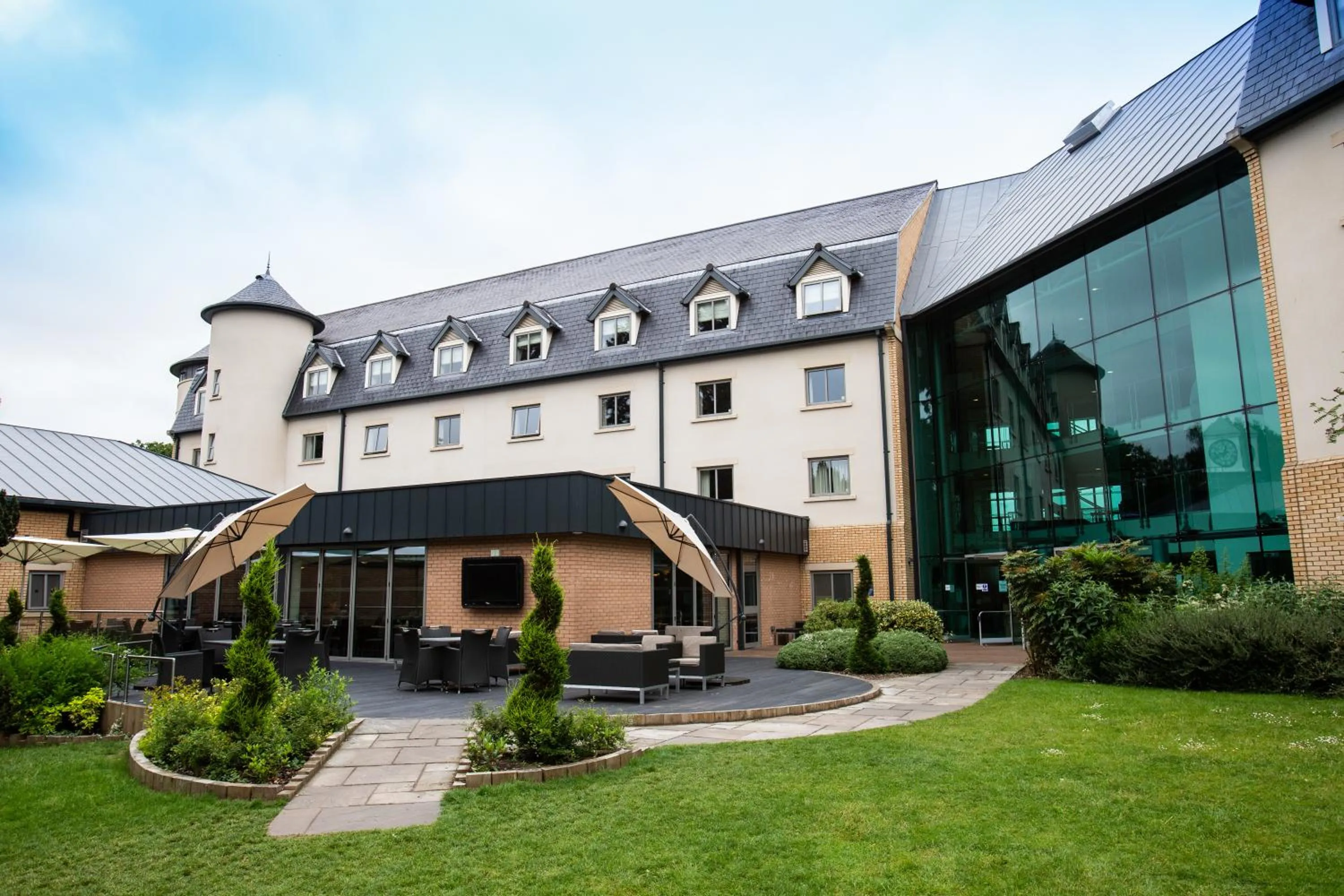 Property building in Drayton Manor Hotel
