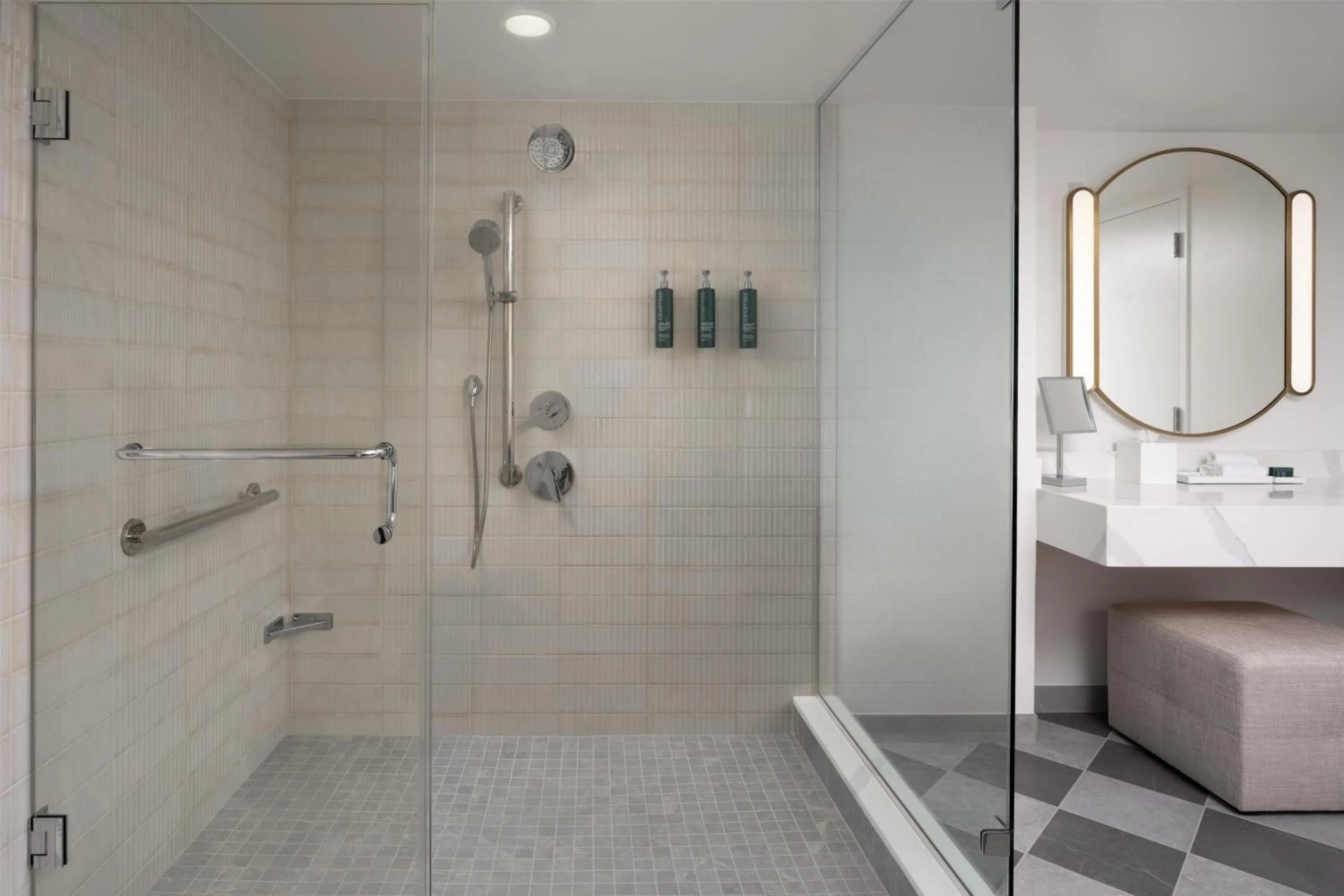 Bathroom in Hilton New Orleans Riverside