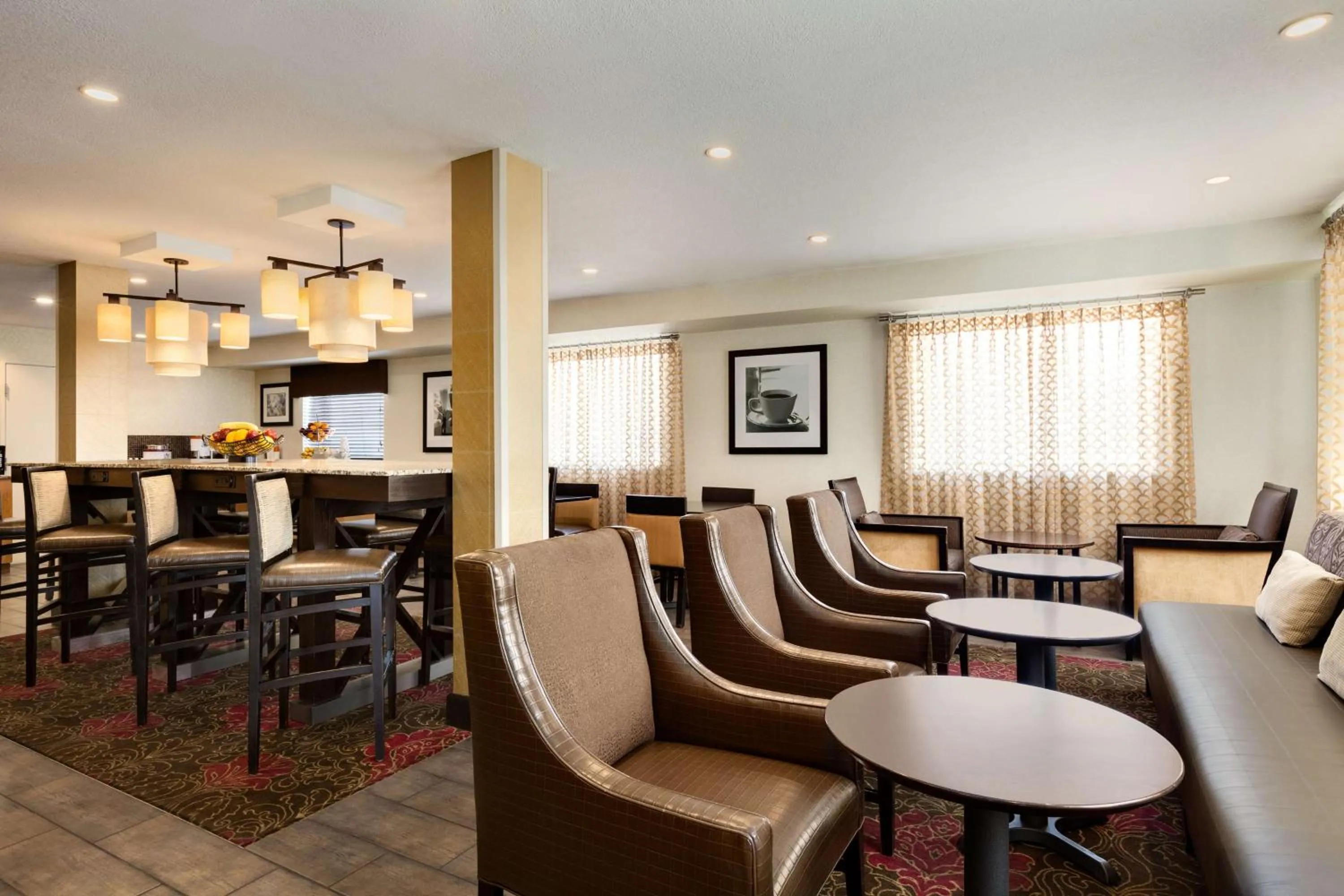 Restaurant/places to eat in Hampton Inn - Portland/Clackamas