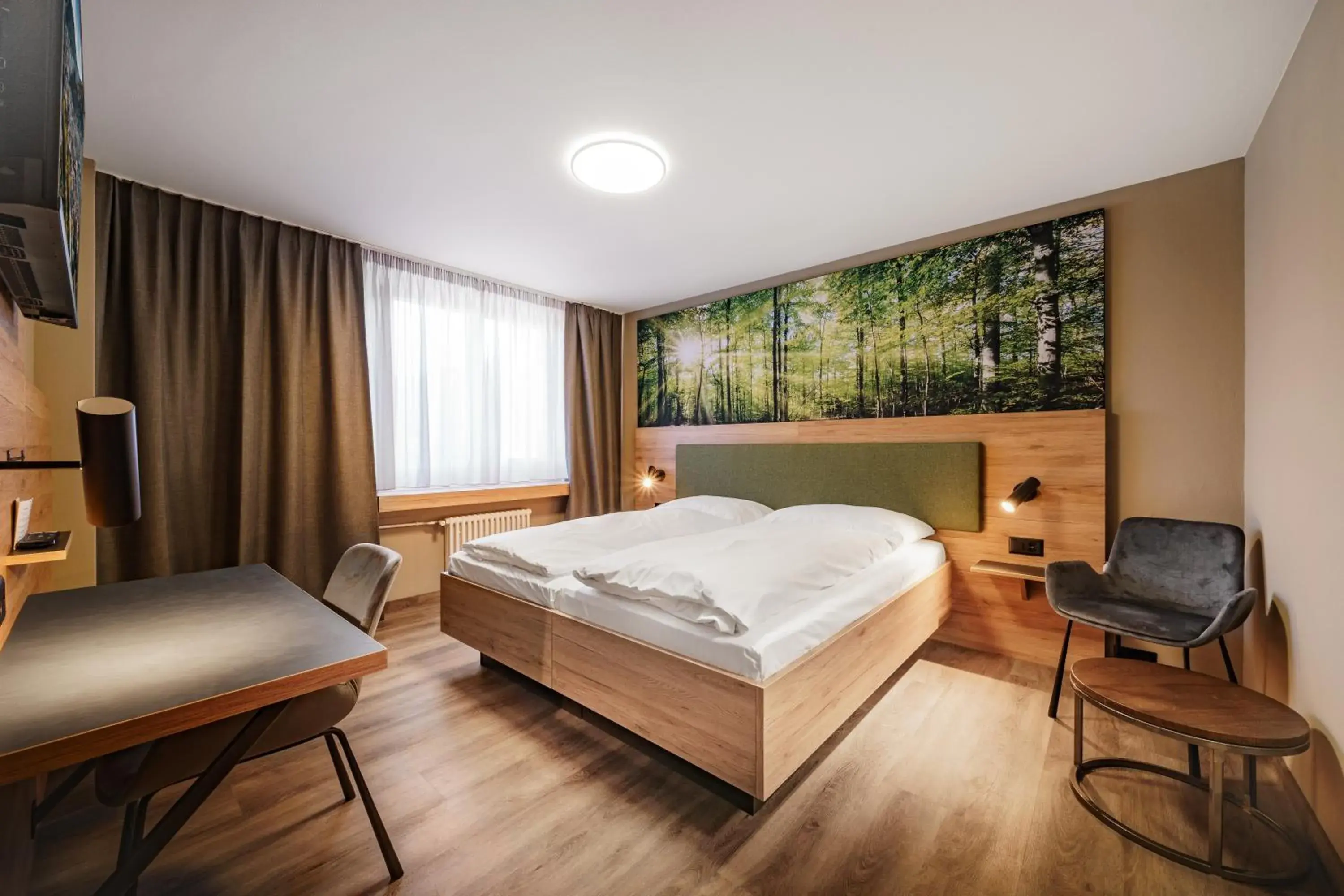 Double or Twin Room Standard - single occupancy in Hotel Linde - 24h Self Check-in Double or Twin Room Standard - single occupancy in Hotel Linde - 24h Self Check-in