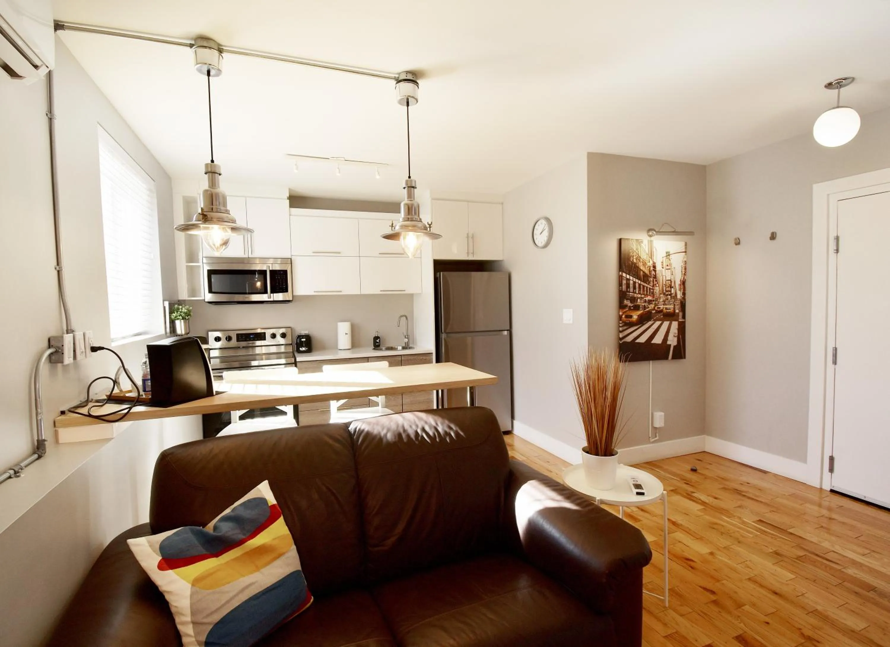 Coffee/tea facilities in Capitol Robinson by Bower Boutique Hotels