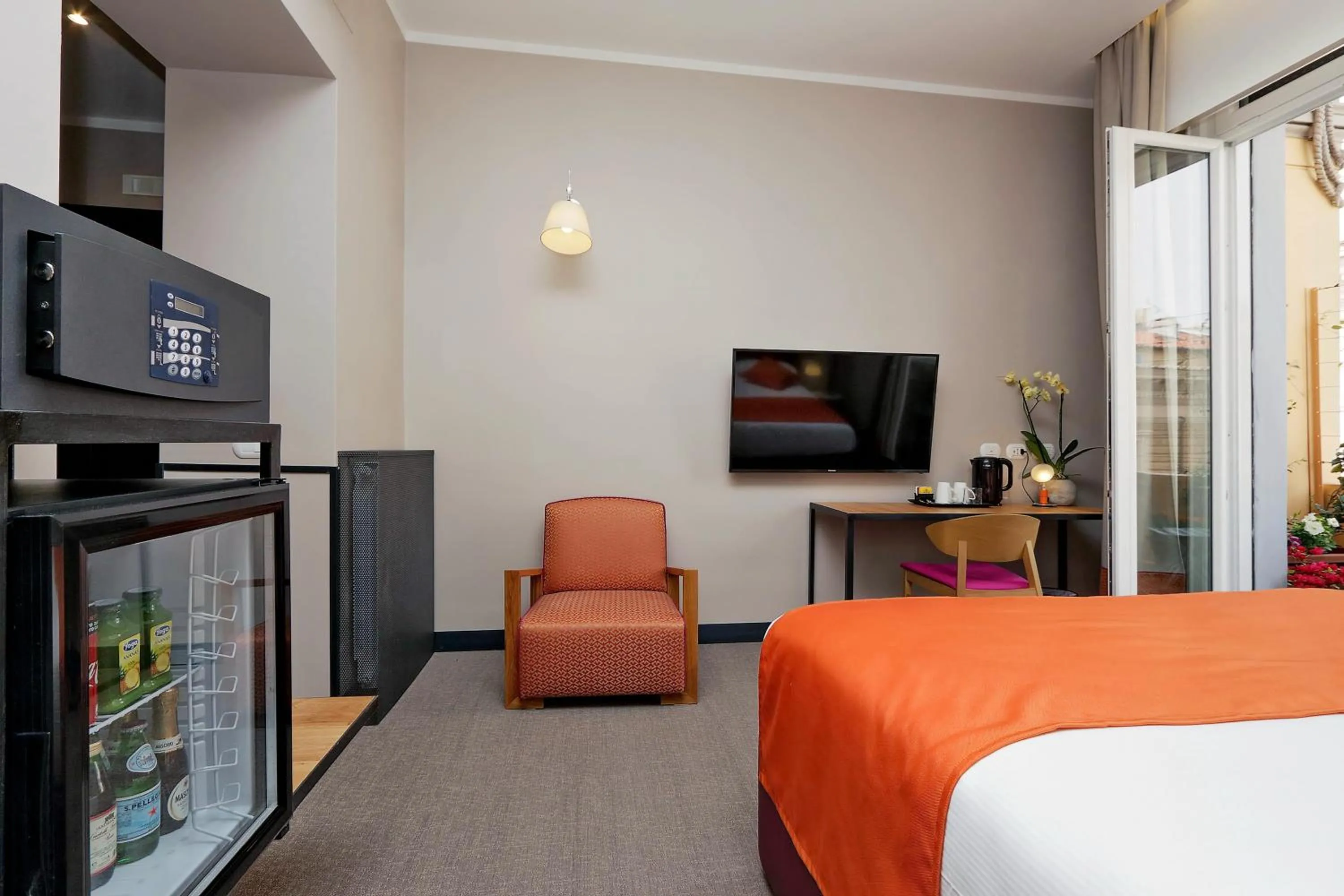 Coffee/tea facilities, Bed in Relais Vittoria Colonna