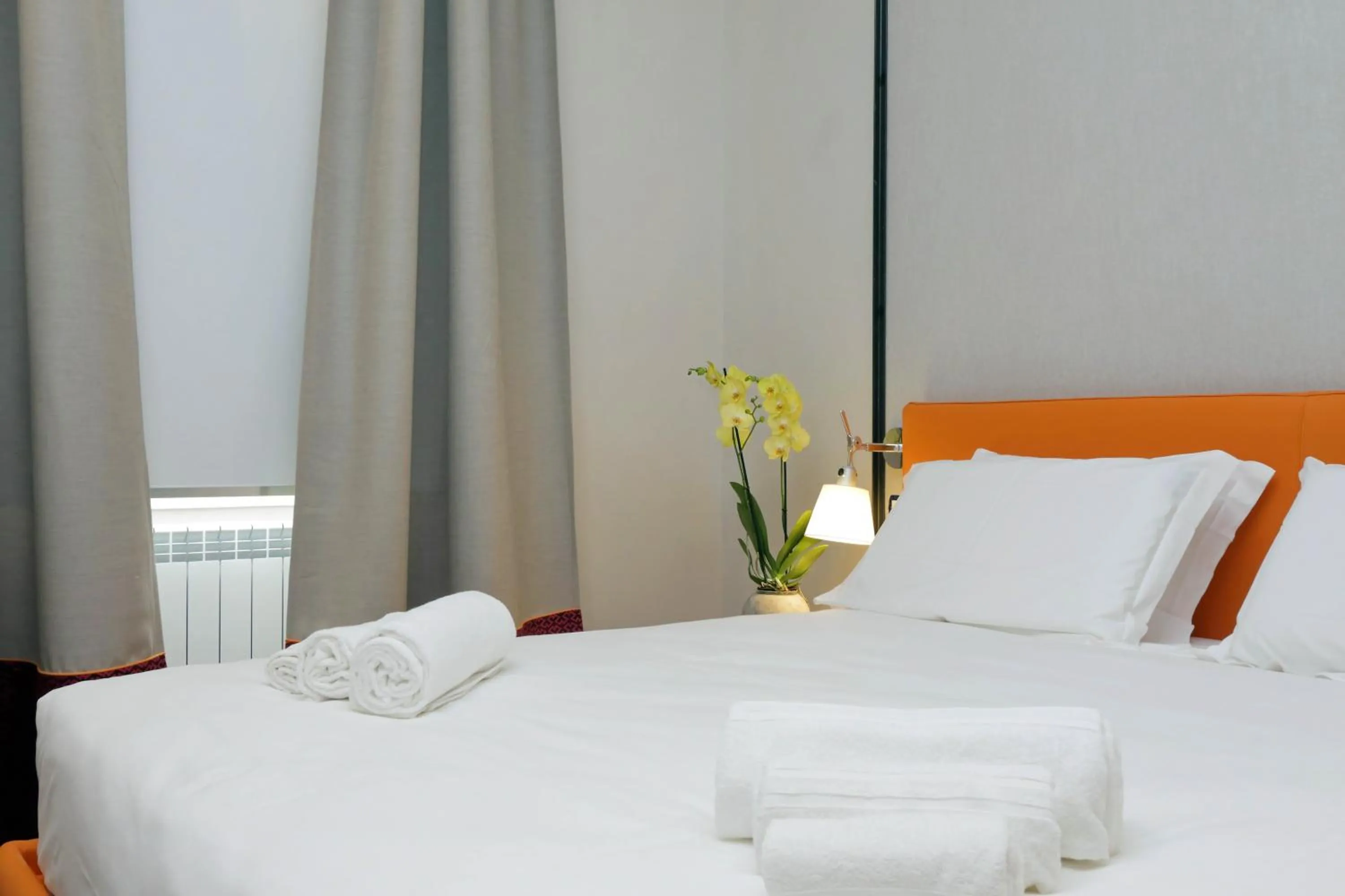 Decorative detail, Bed in Relais Vittoria Colonna