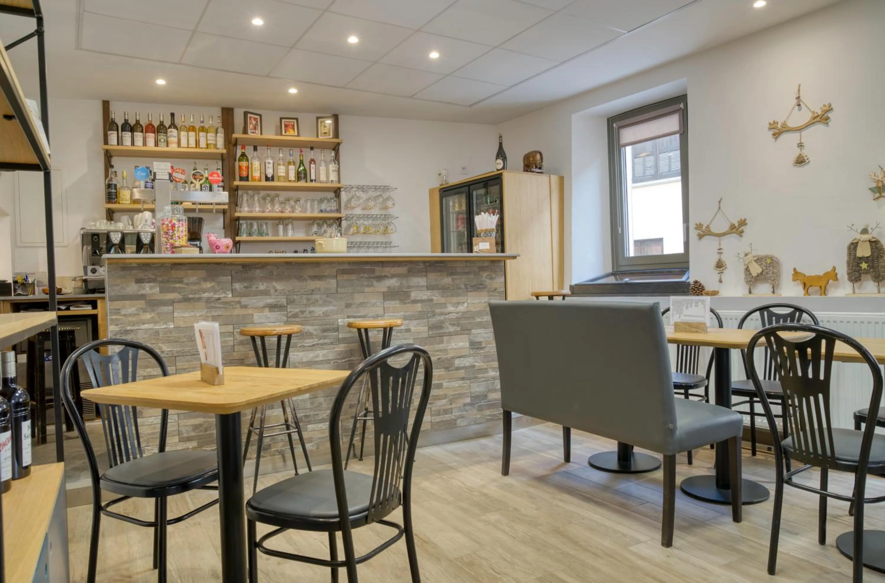 Dining area in Hotel Pascal