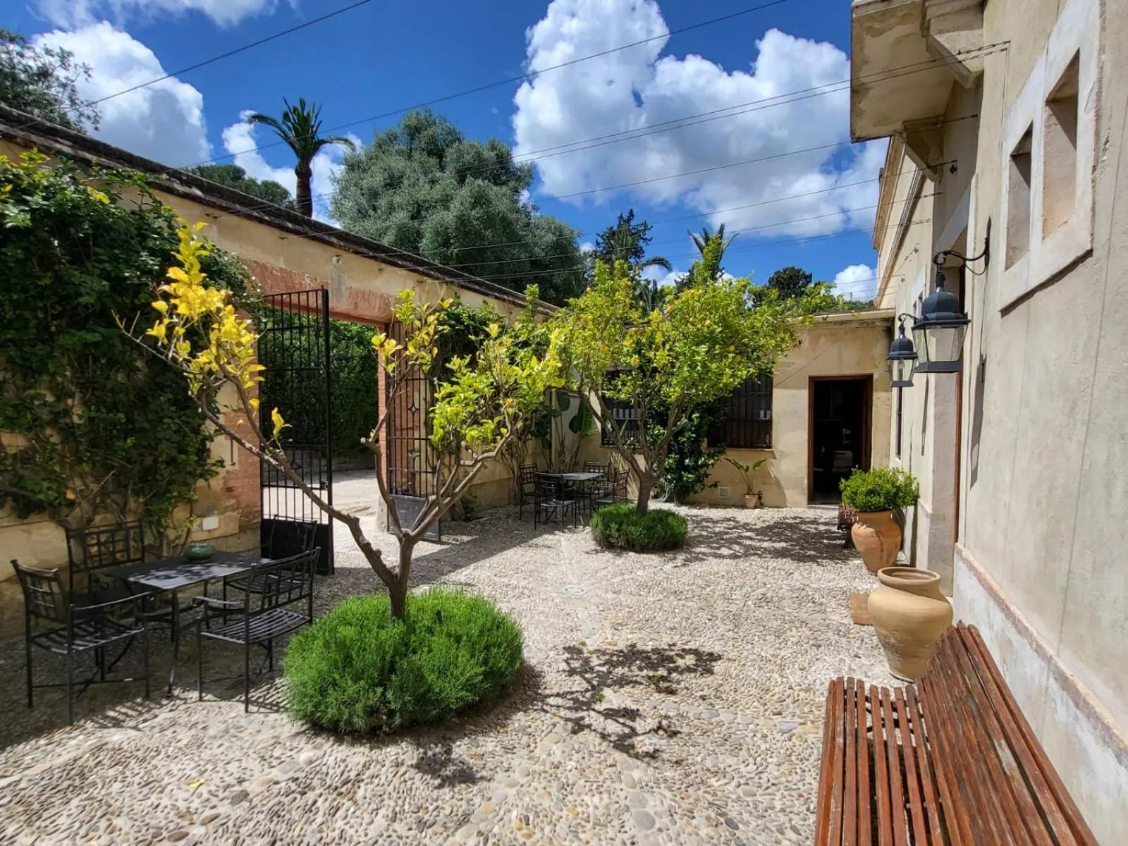 Patio in Casa Viña de Alcántara