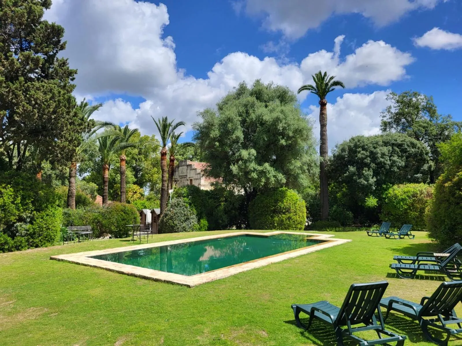 Swimming pool in Casa Viña de Alcántara