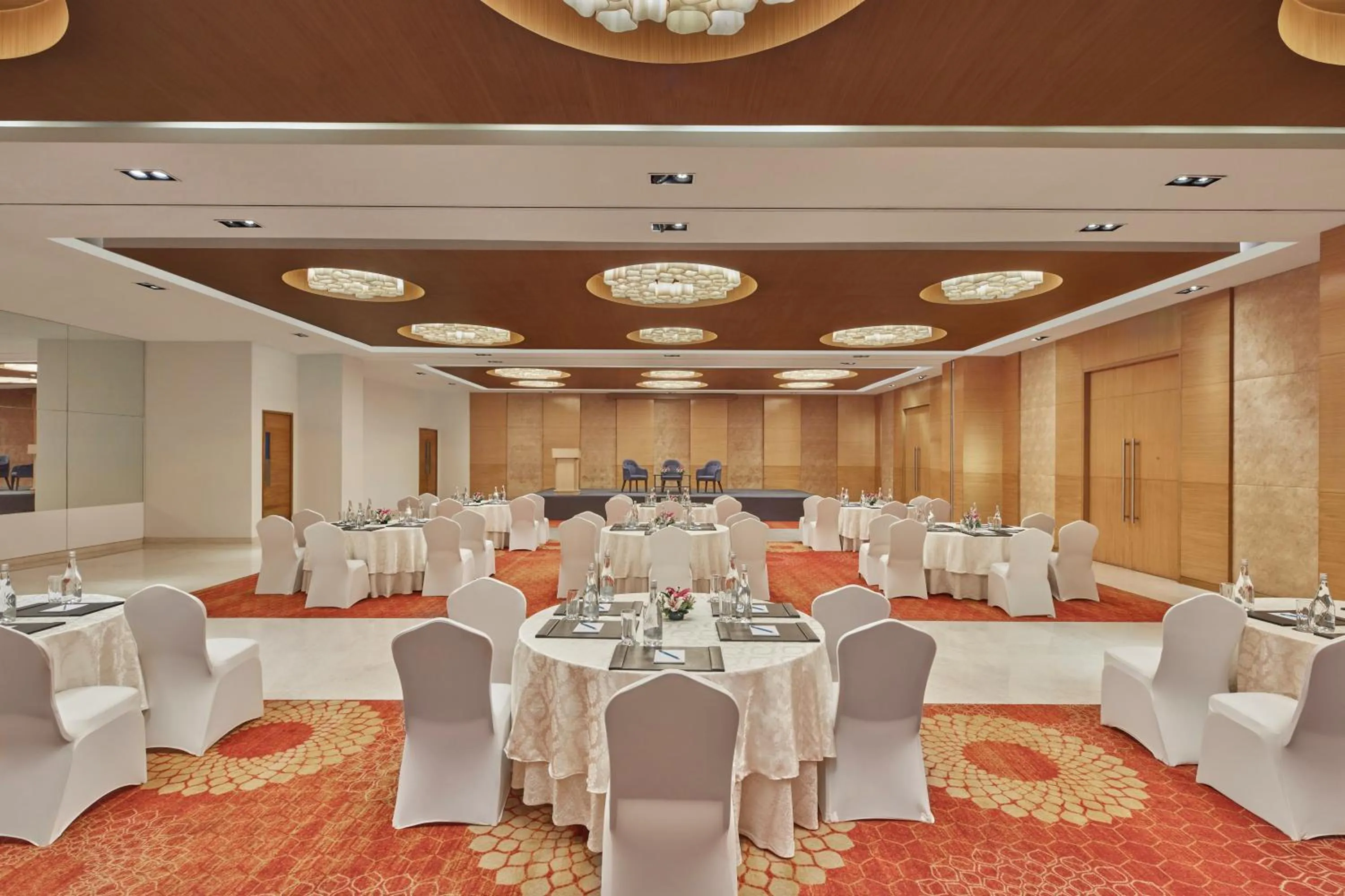 Banquet/Function facilities in Four Points by Sheraton Hotel and Serviced Apartments Pune