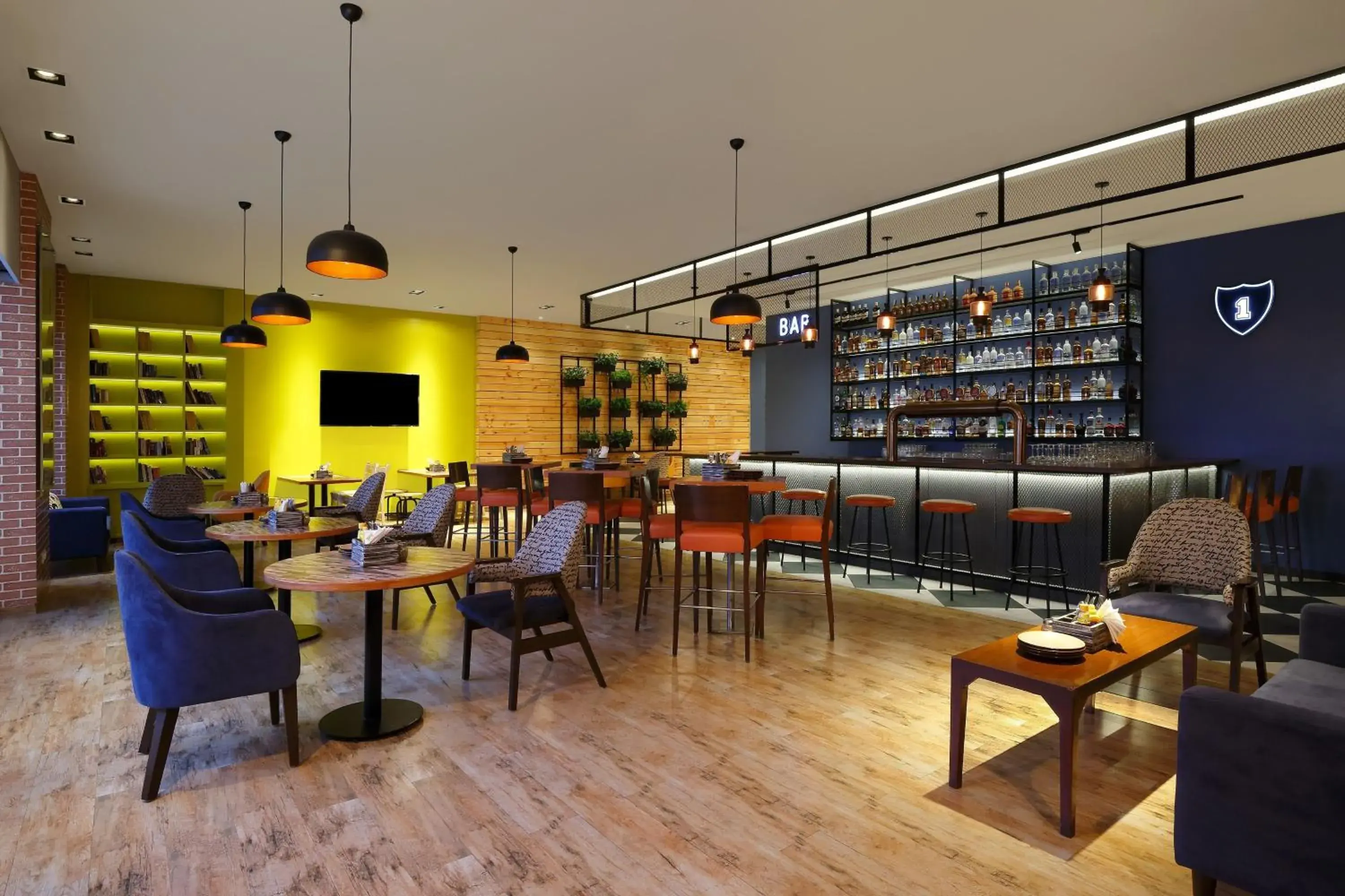 Lounge or bar in Four Points by Sheraton Hotel and Serviced Apartments Pune Lounge or bar in Four Points by Sheraton Hotel and Serviced Apartments Pune