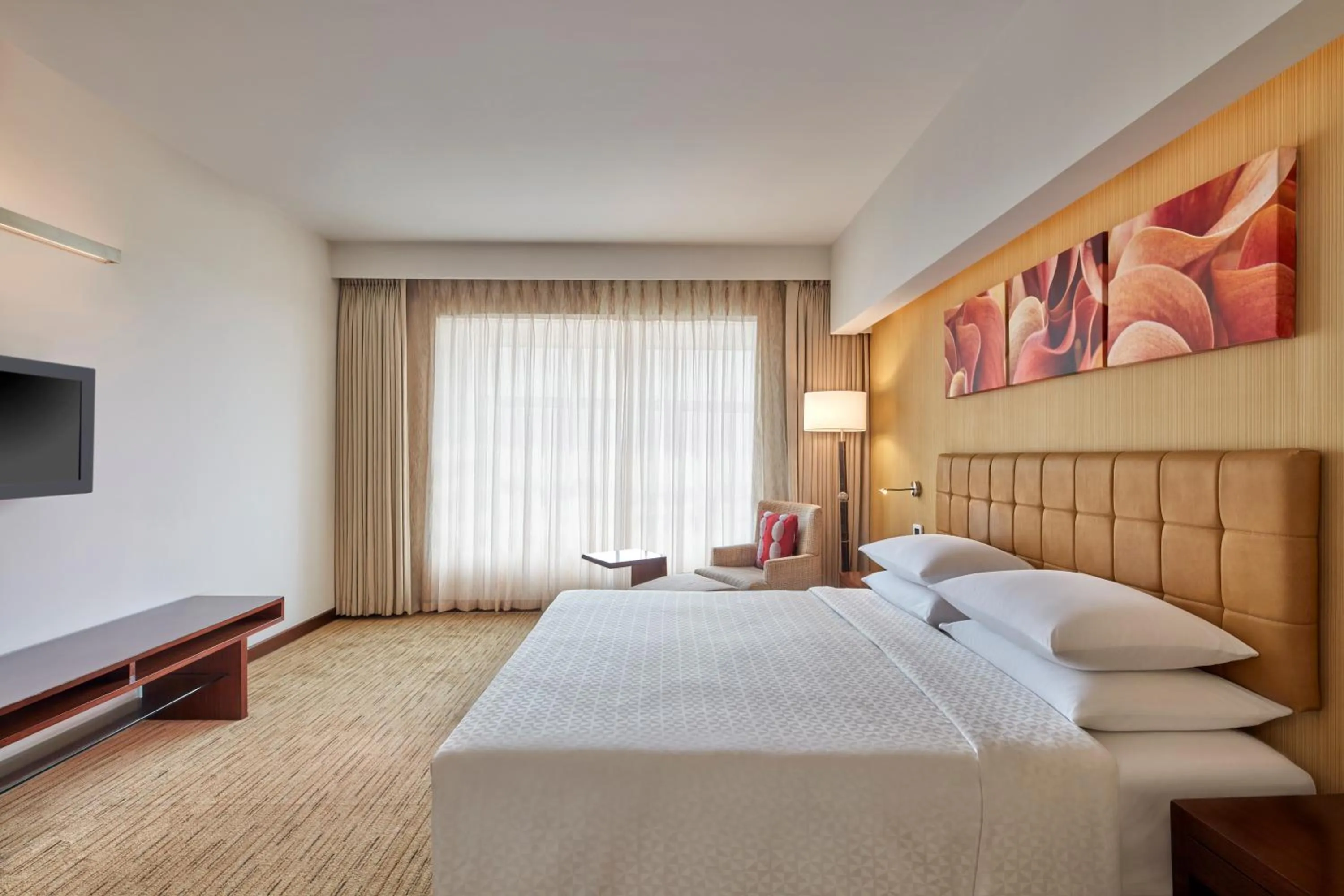 Bedroom, Bed in Four Points by Sheraton Hotel and Serviced Apartments Pune