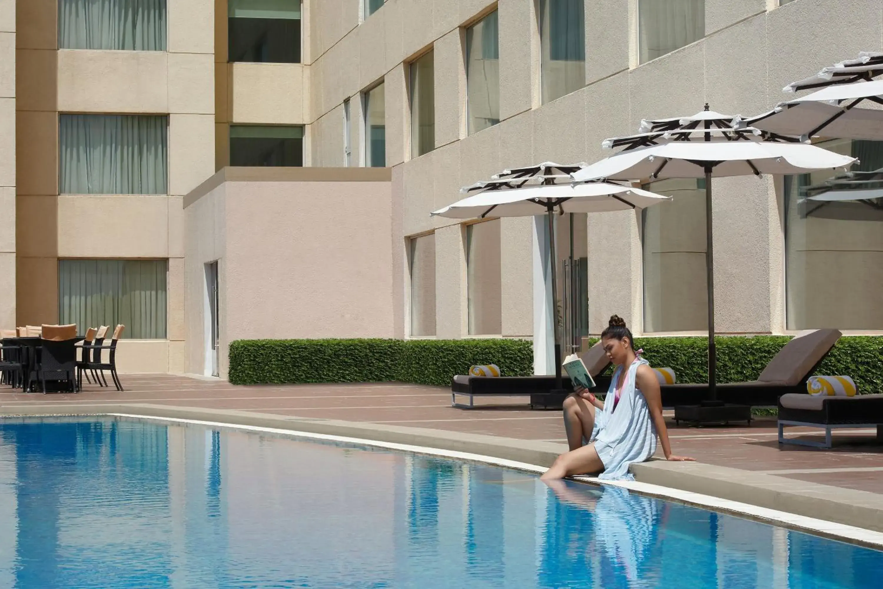 Swimming pool in Four Points by Sheraton Hotel and Serviced Apartments Pune Swimming pool in Four Points by Sheraton Hotel and Serviced Apartments Pune