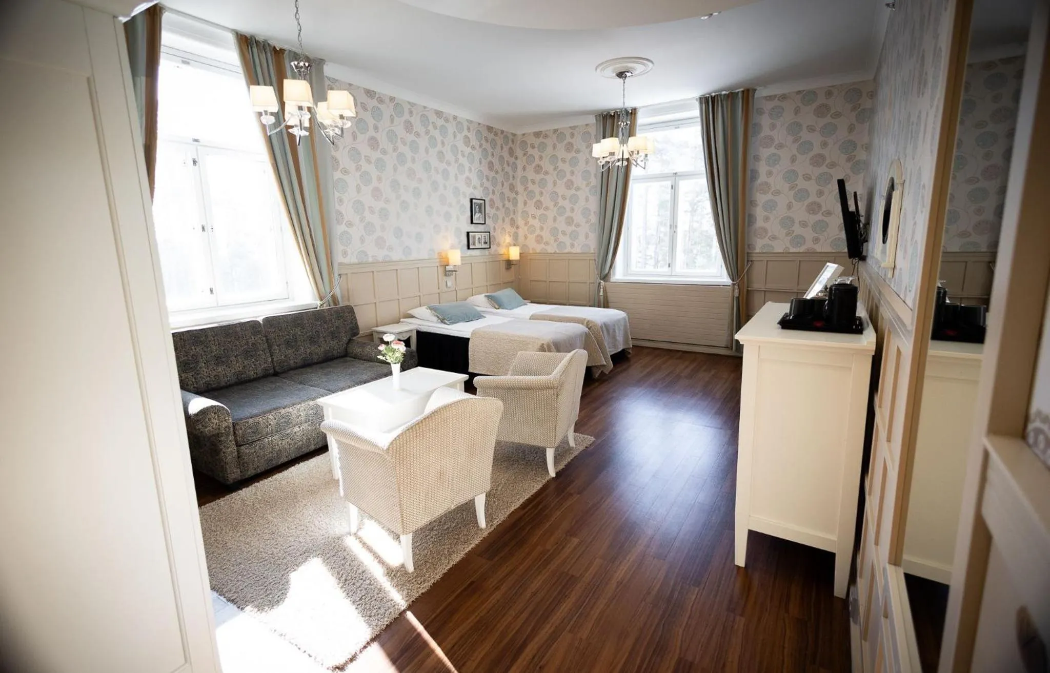 Bed in Hotel Kruunupuisto