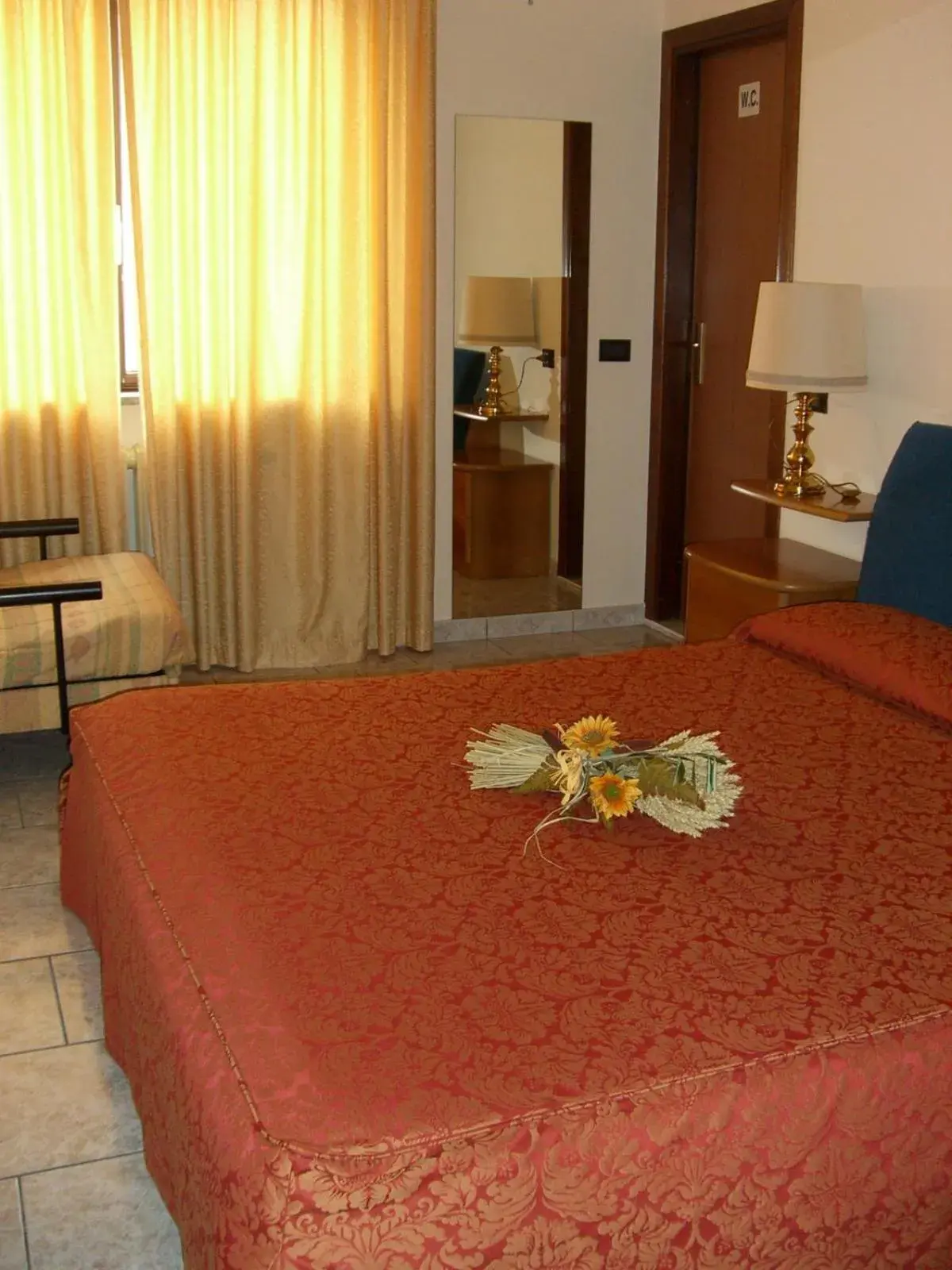 Double or Twin Room in Hotel 2000 Double or Twin Room in Hotel 2000