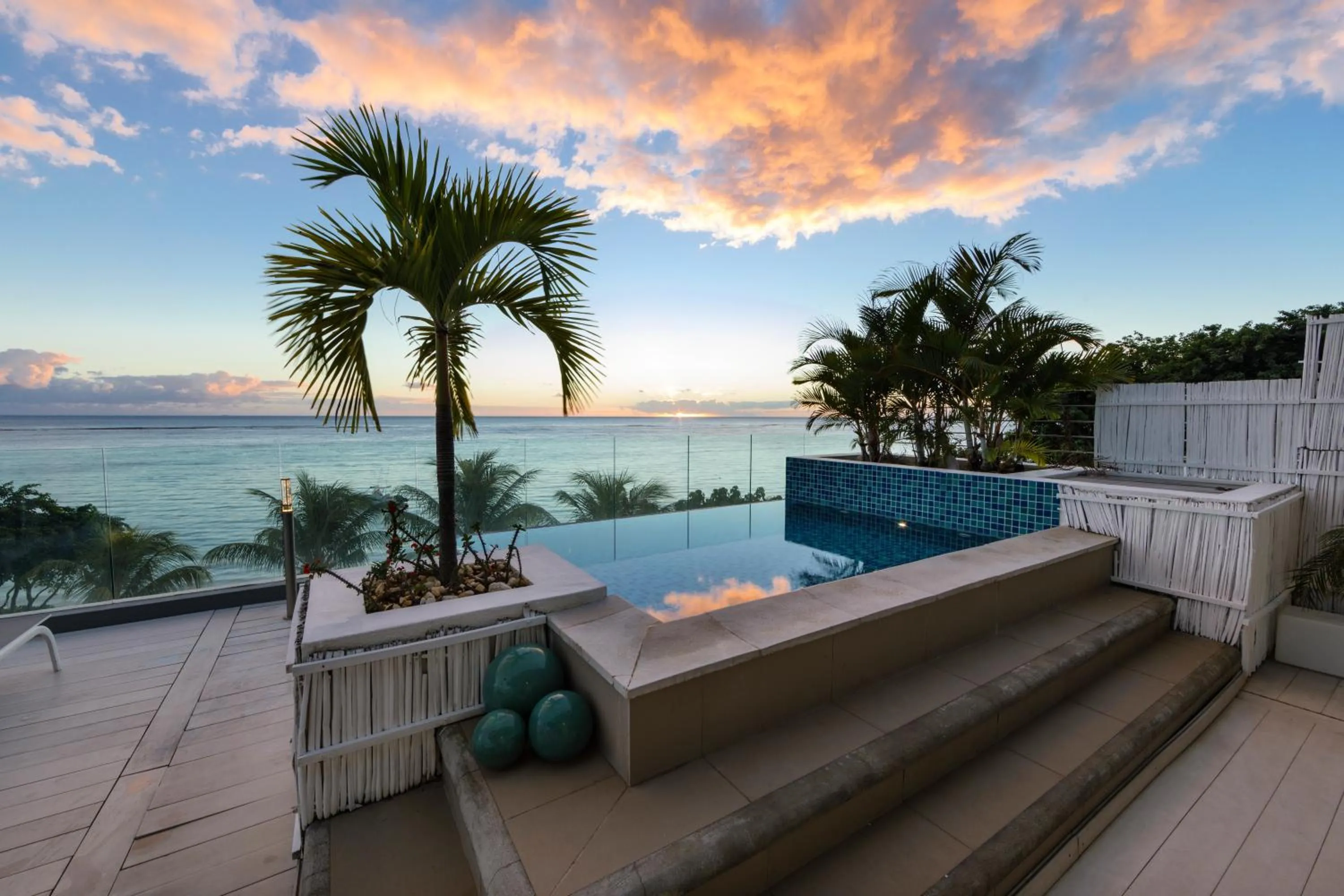 Open Sky Penthouse