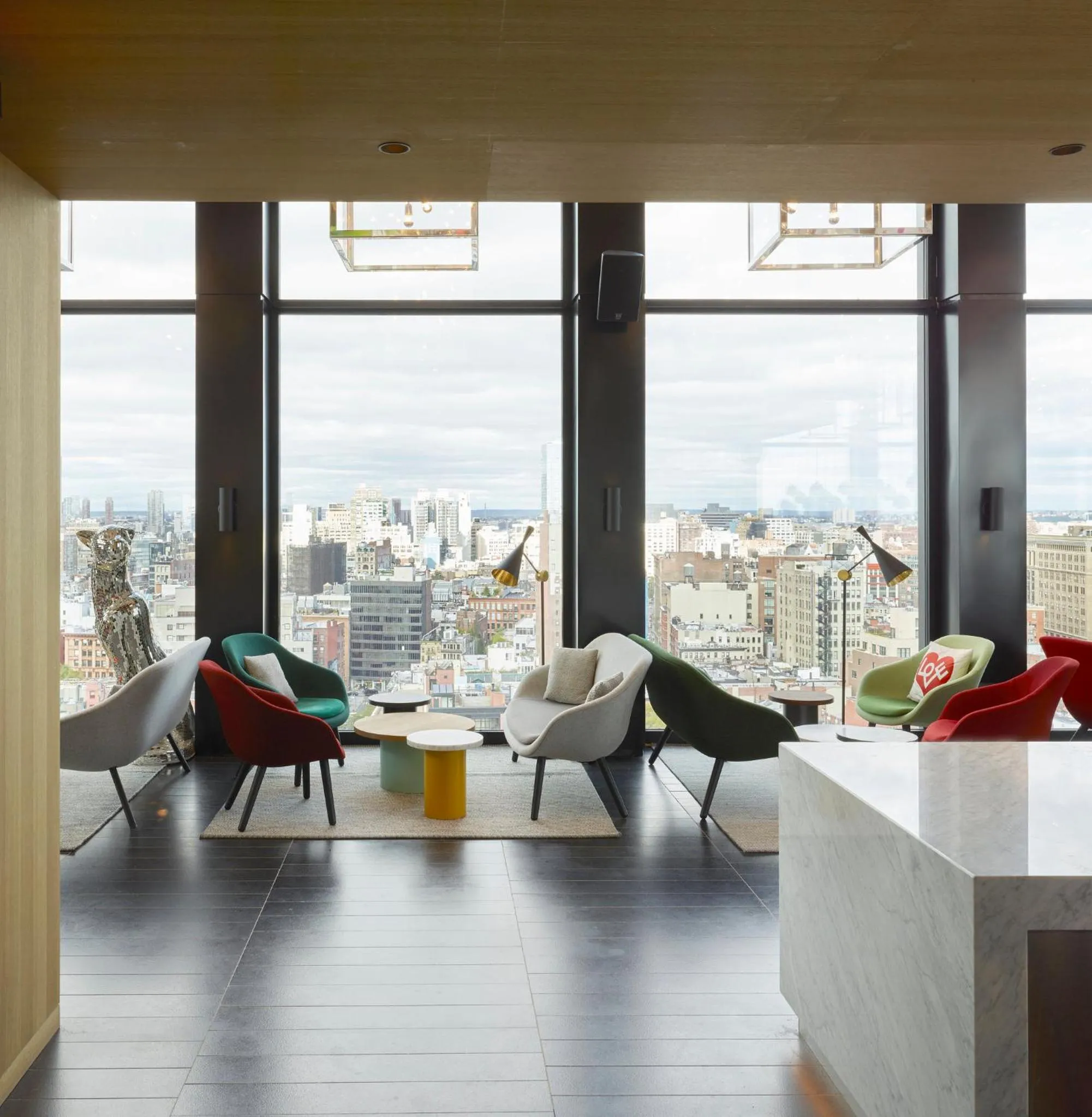 Lounge or bar in citizenM New York Bowery