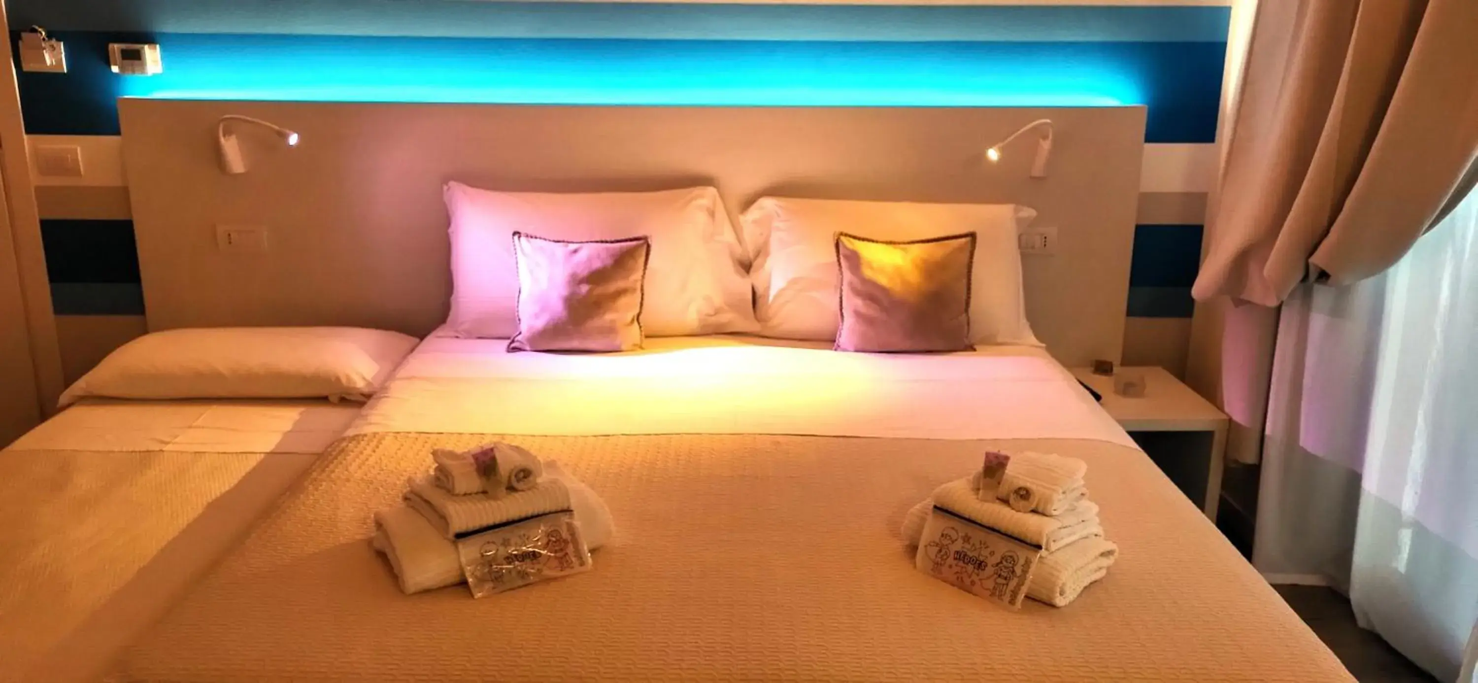 Superior Triple Room in Stella del Garda Superior Triple Room in Stella del Garda