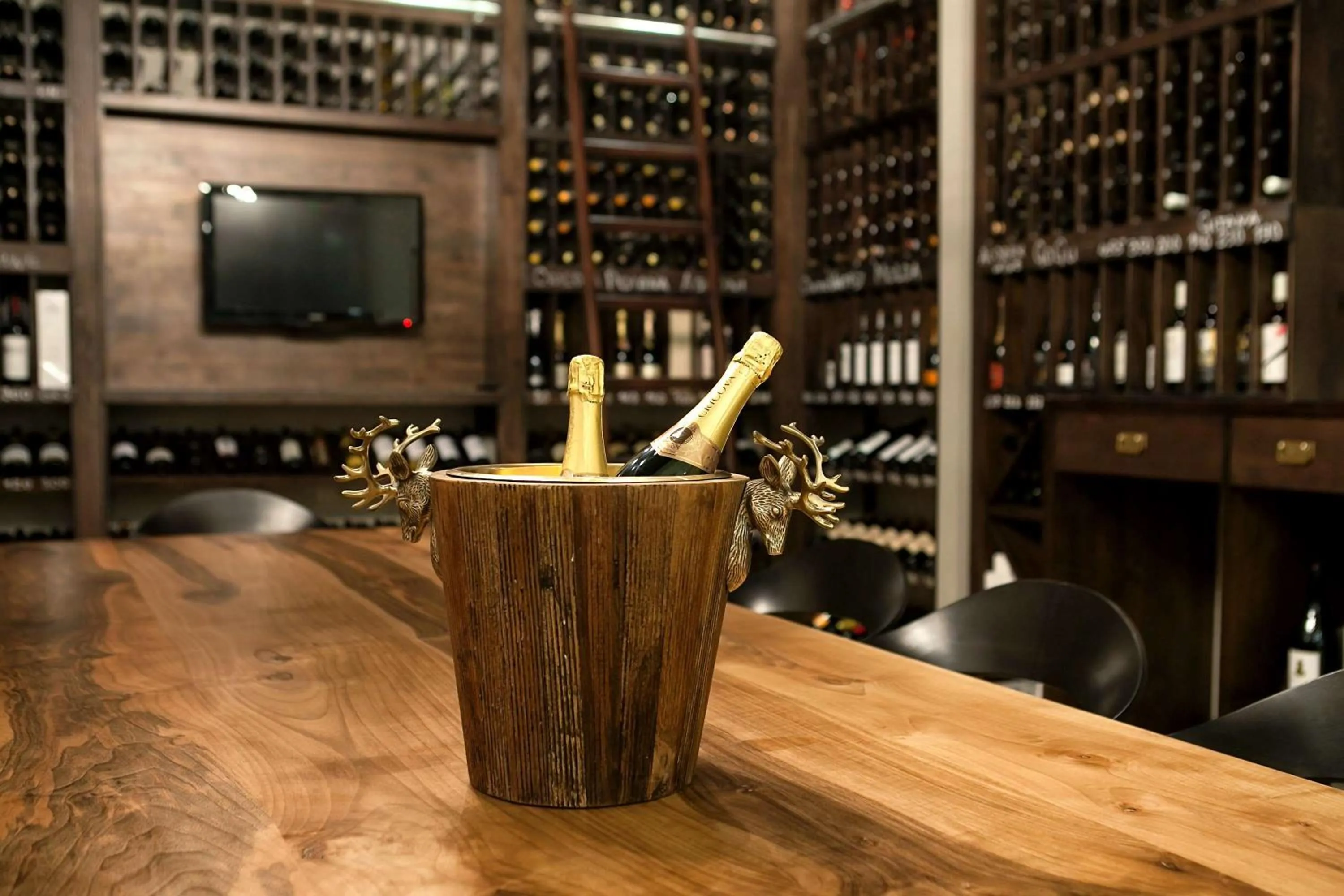 Lounge or bar in Radisson Blu Leogrand Hotel