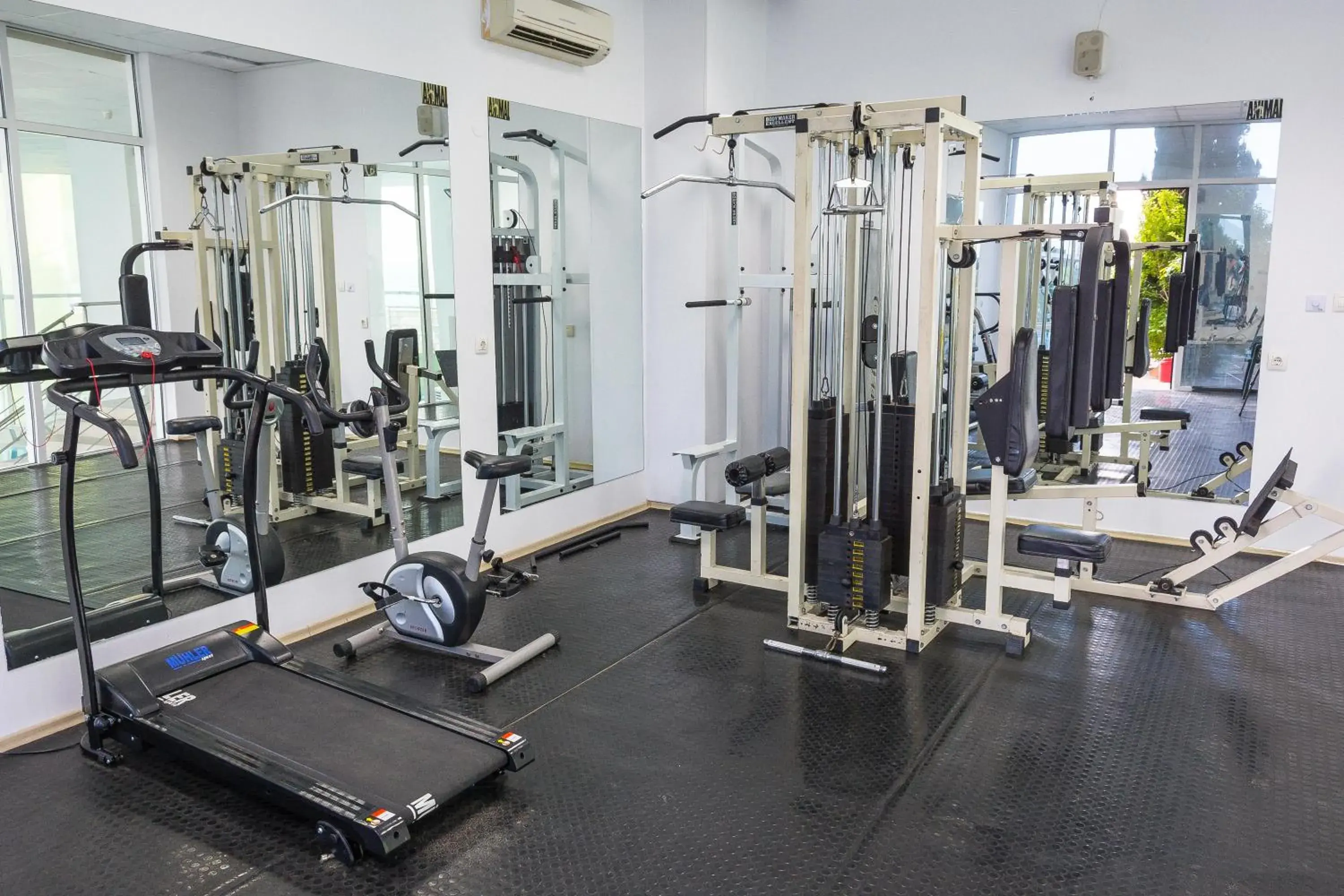 Fitness centre/facilities in MPM Hotel Arsena - Ultra All Inclusive Fitness centre/facilities in MPM Hotel Arsena - Ultra All Inclusive