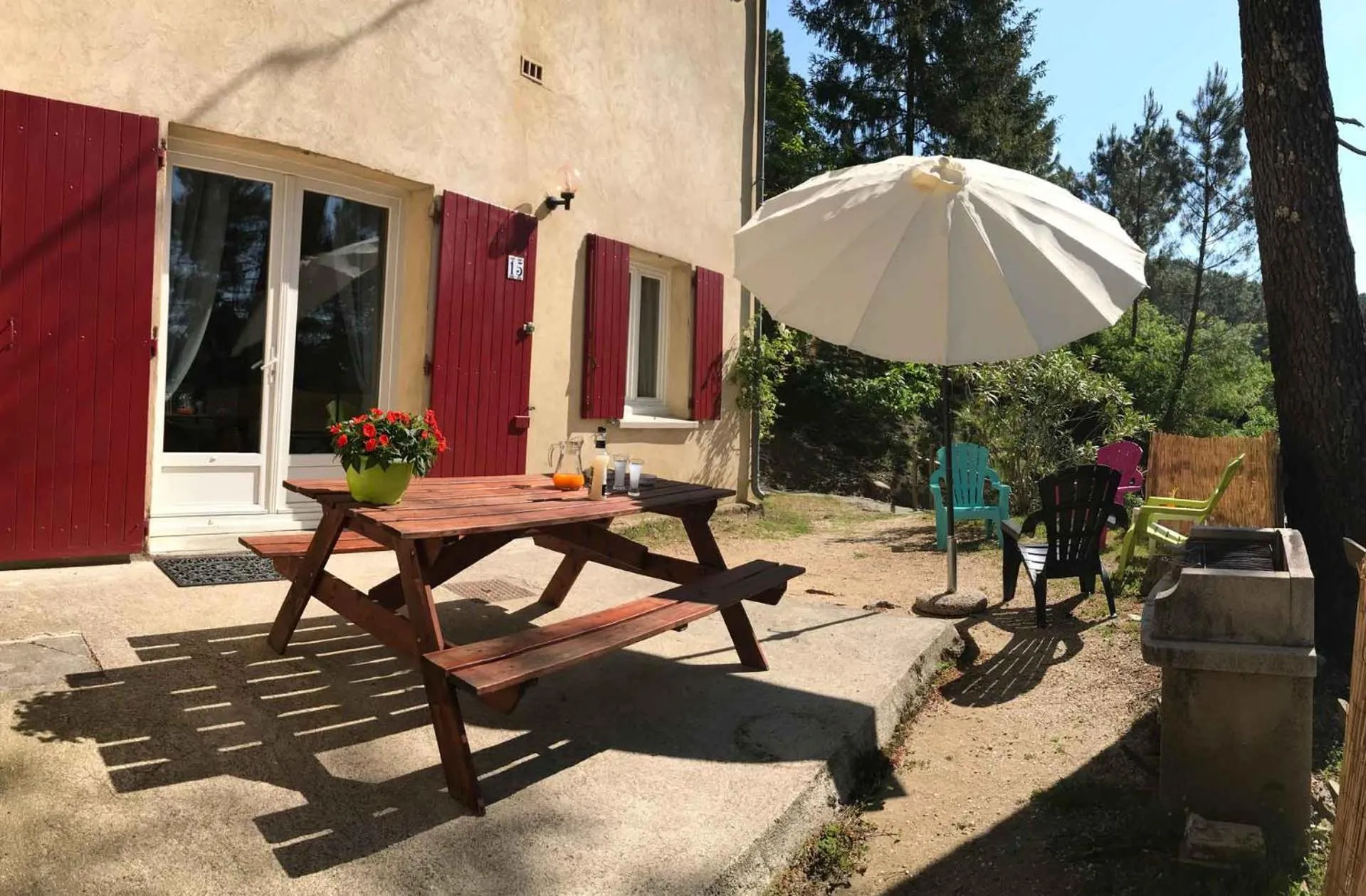 Patio in Domaine de Ravel Ushuaïa Villages