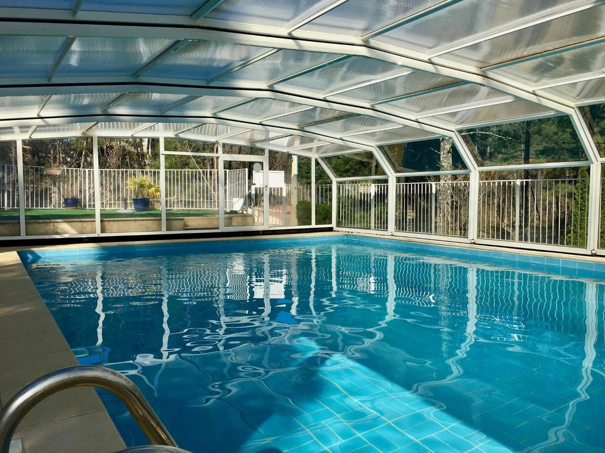 Swimming pool in Domaine de Ravel Ushuaïa Villages