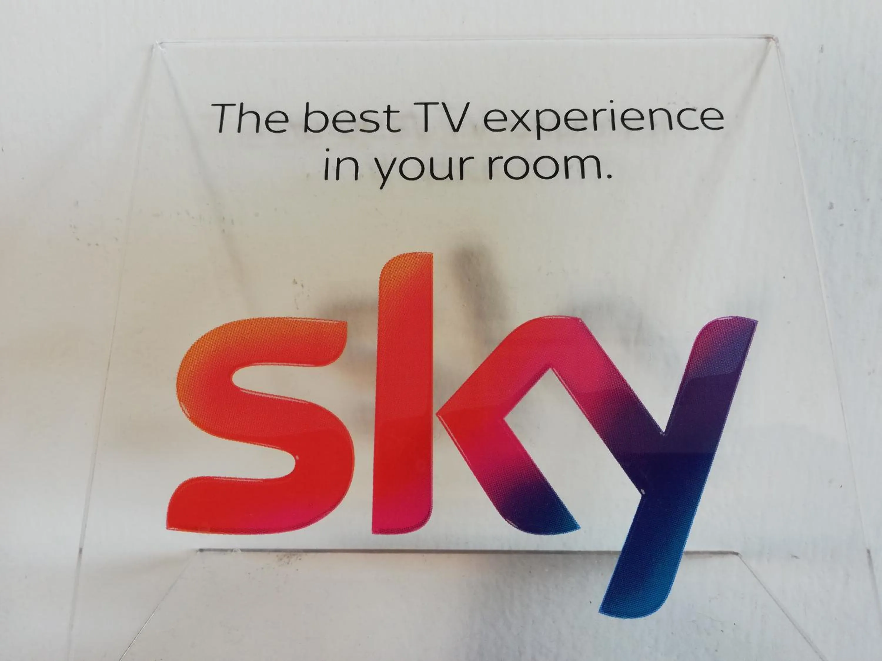 Communal lounge/ TV room in Blue Moon Hotel