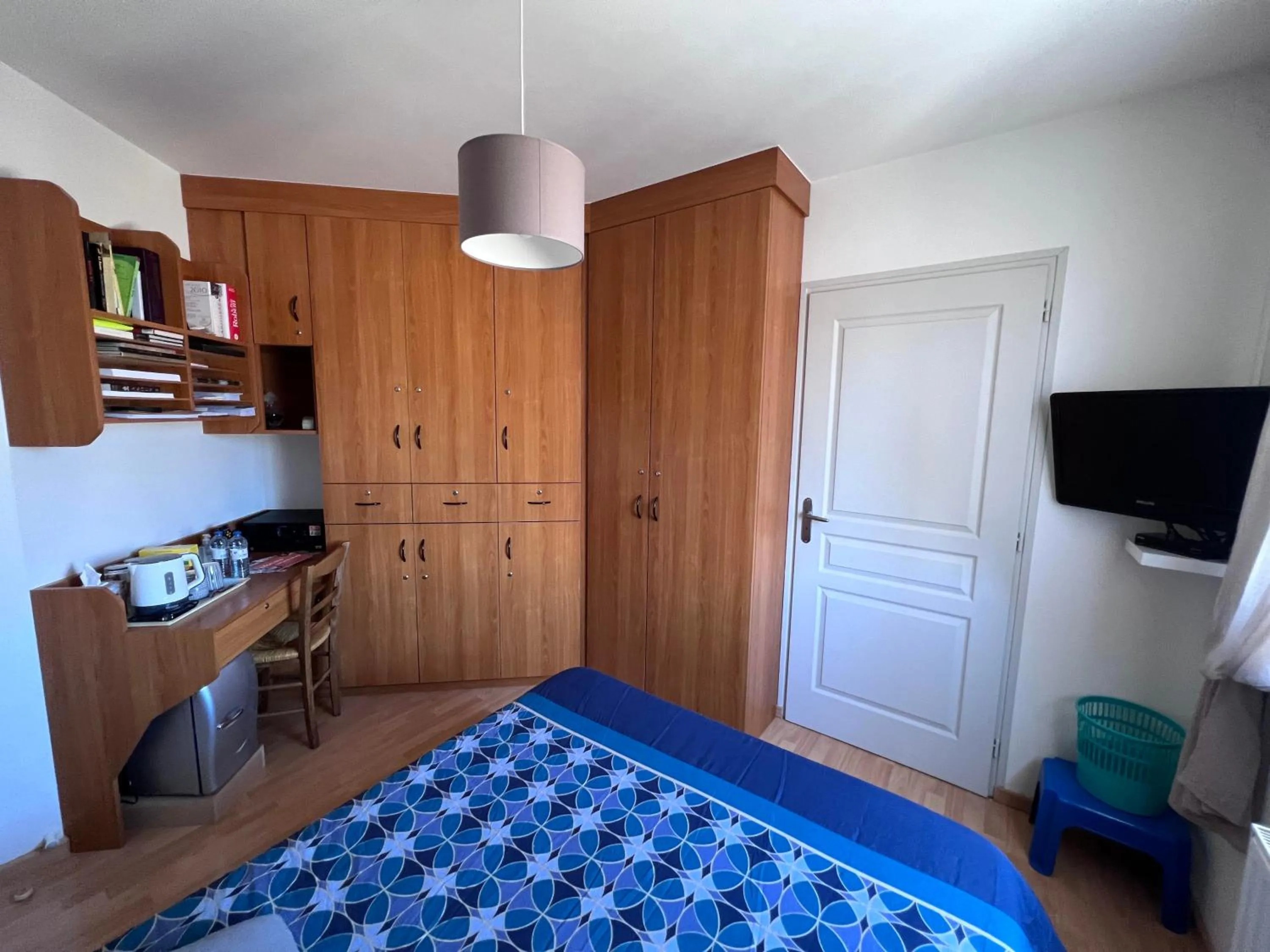 Bed in La Chambre des Amis