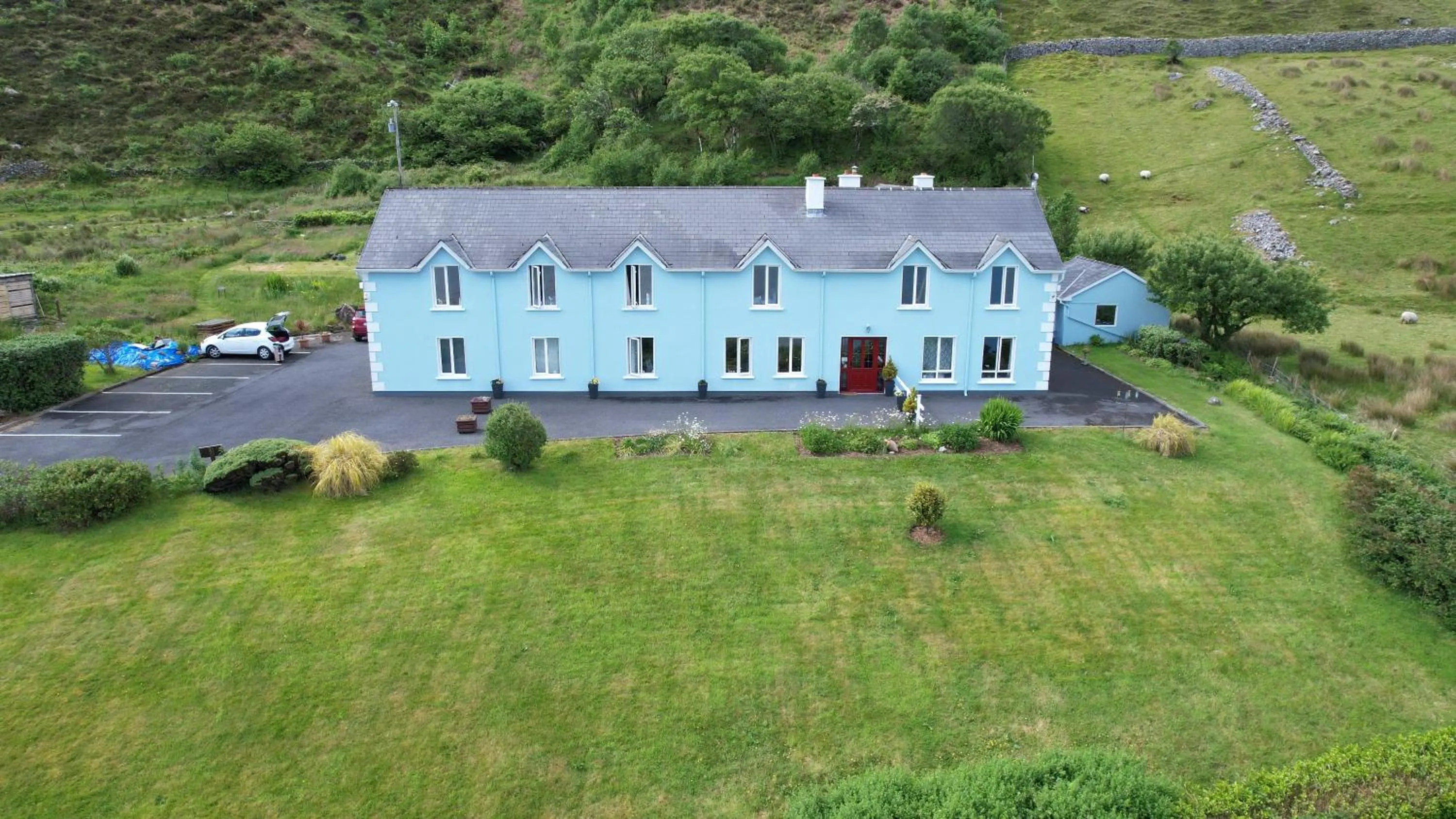 Property building in Waterfront Rest B&B