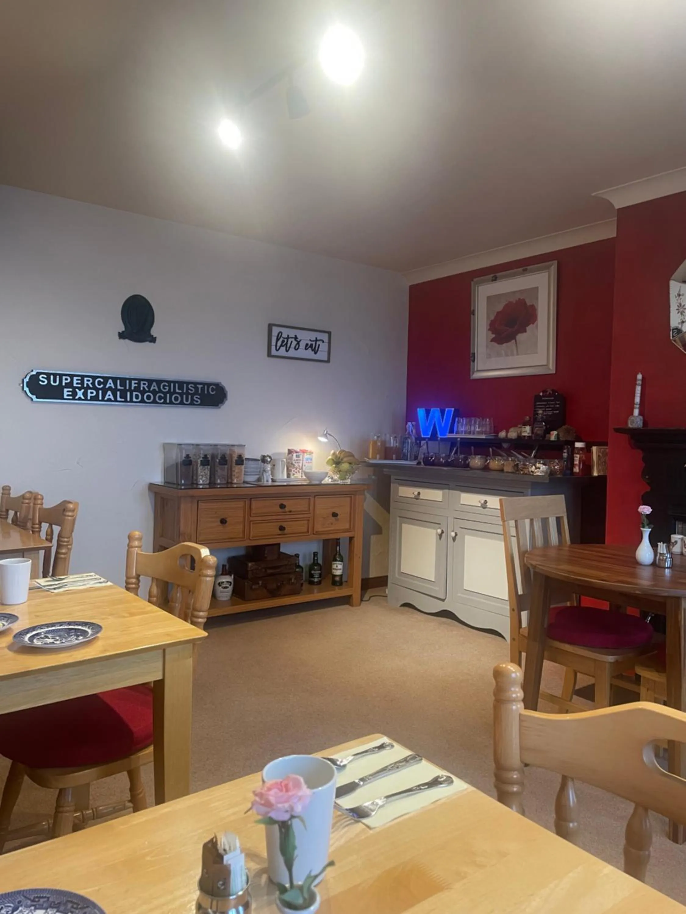 Breakfast in Waterfront Rest B&B