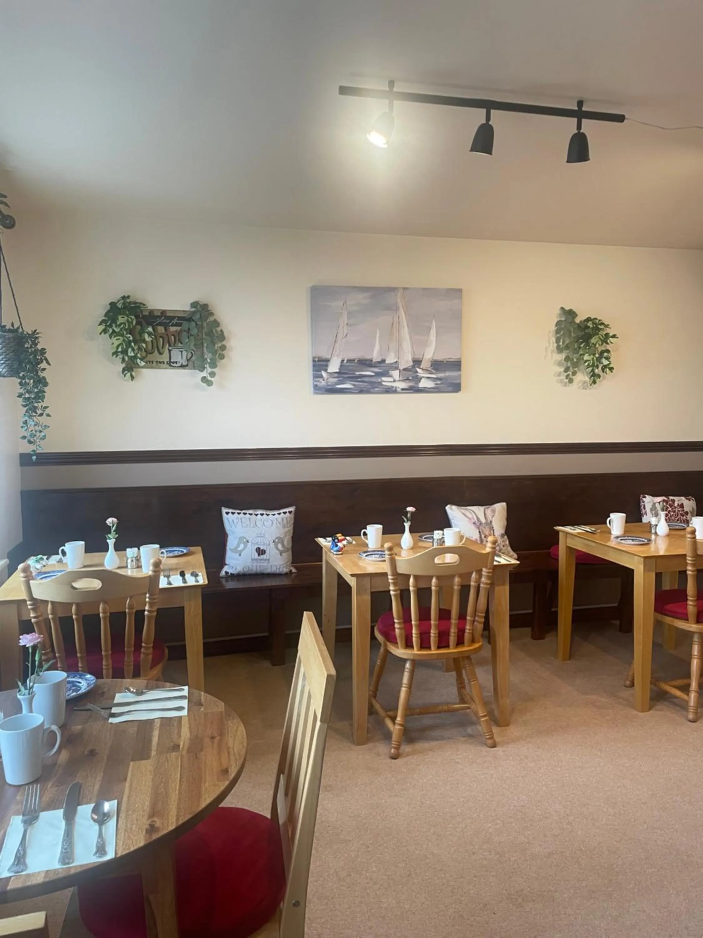 Breakfast in Waterfront Rest B&B