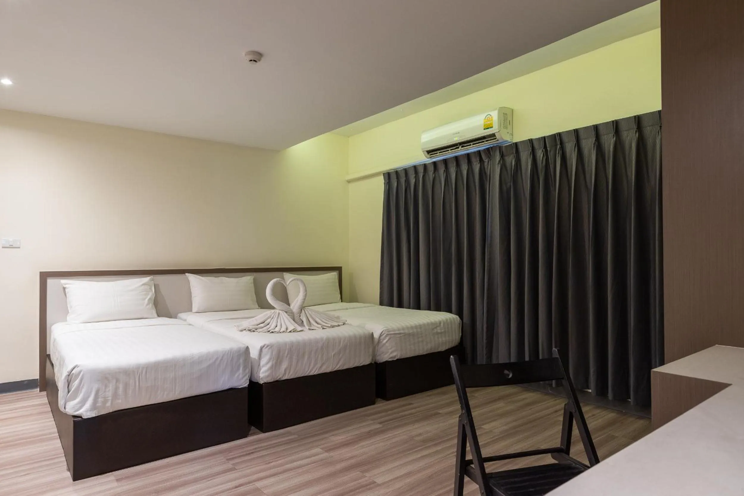 Bedroom, Bed in Siam Star Hotel