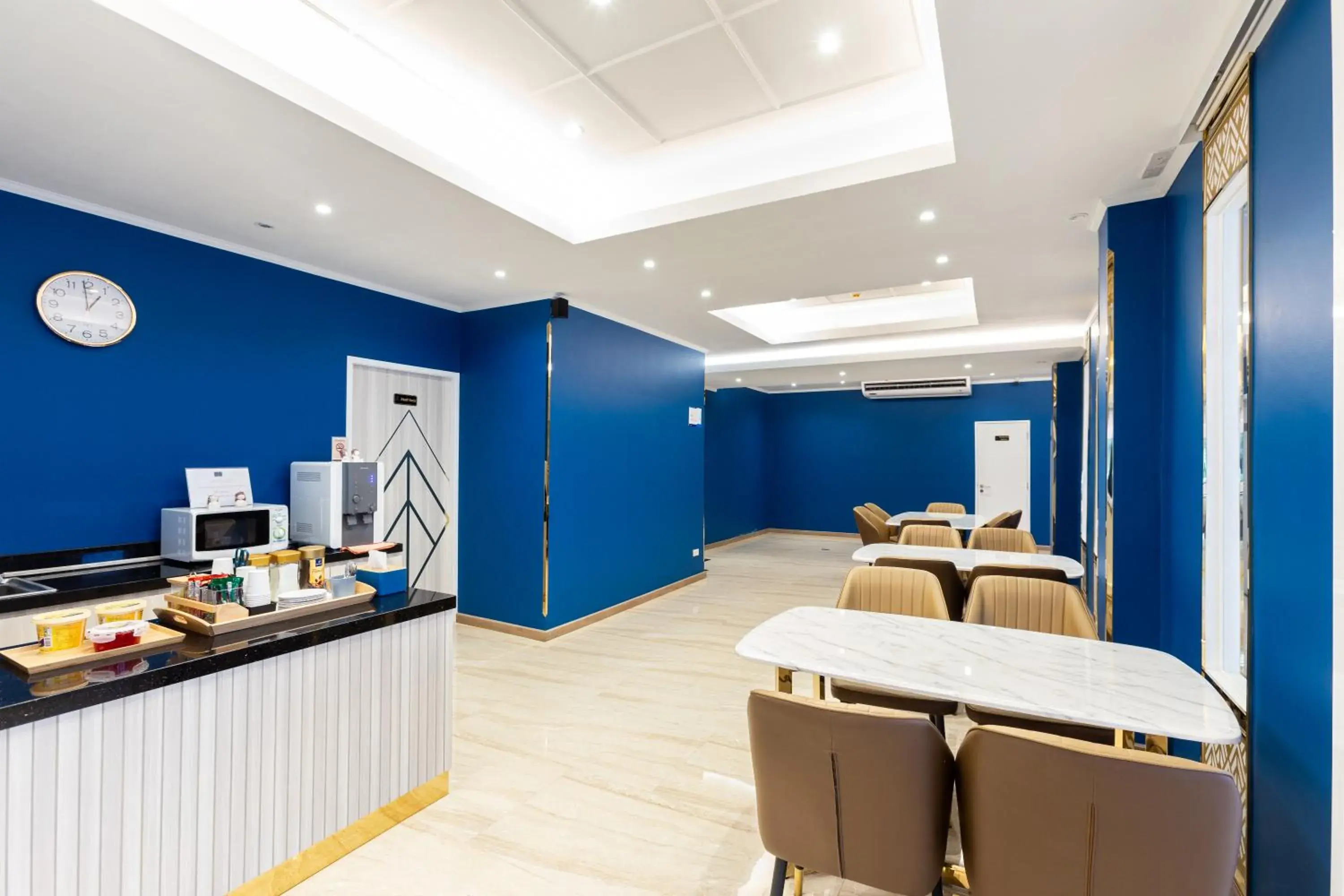 Restaurant/places to eat in Siam Star Hotel Restaurant/places to eat in Siam Star Hotel