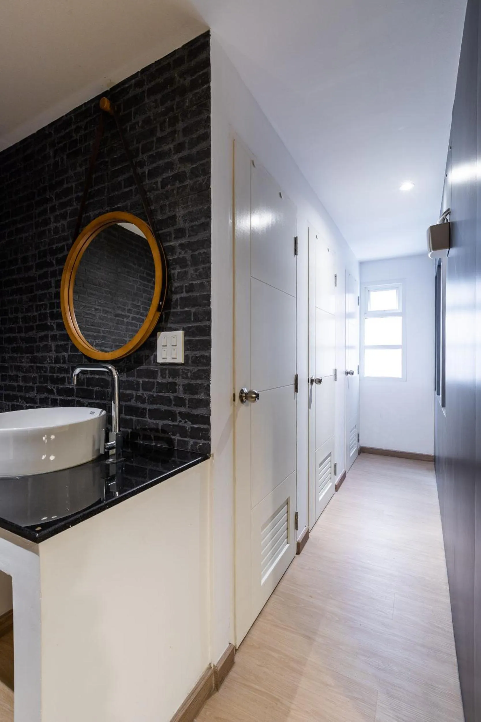 Bathroom in Siam Star Hotel