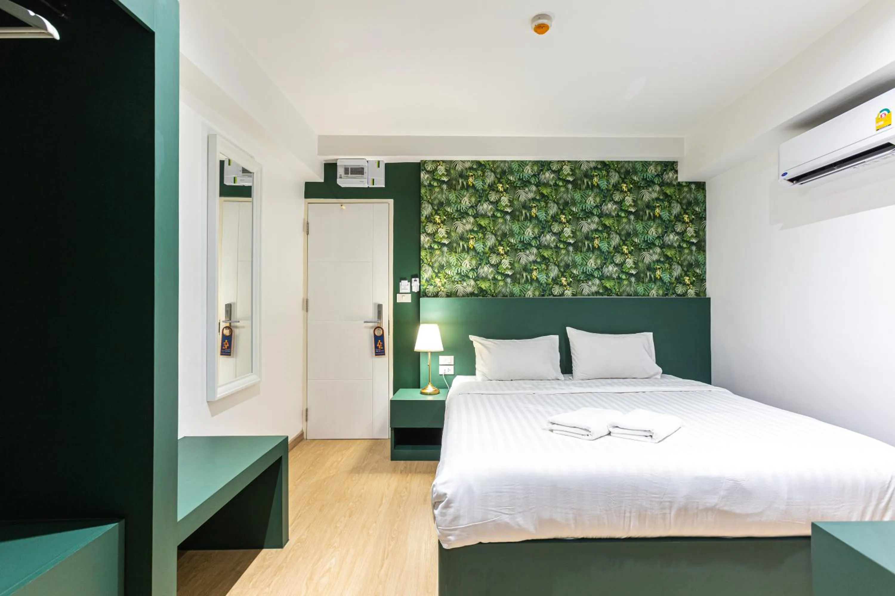 Bed in Siam Star Hotel