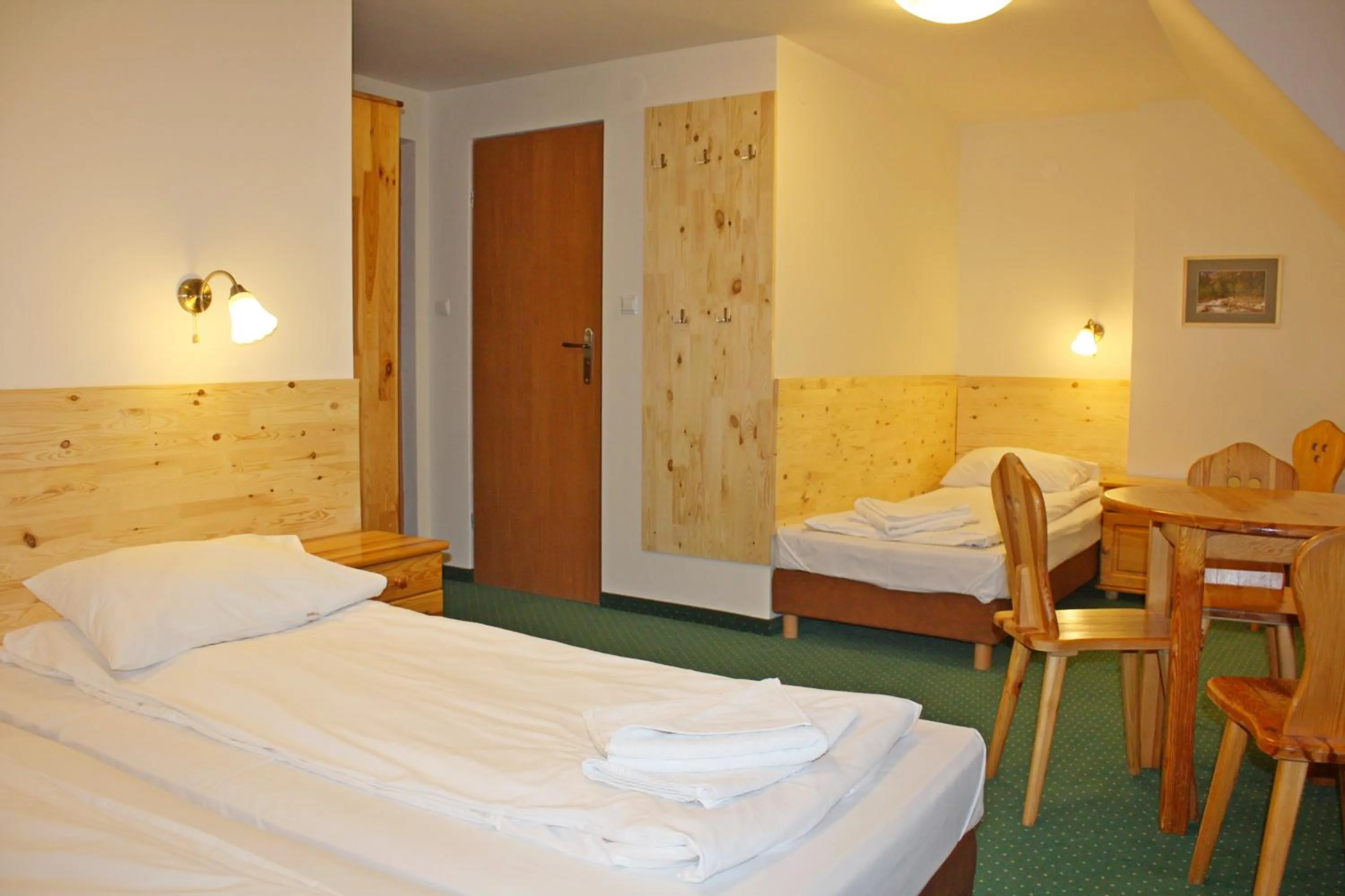 Photo of the whole room, Bed in Willa Halka