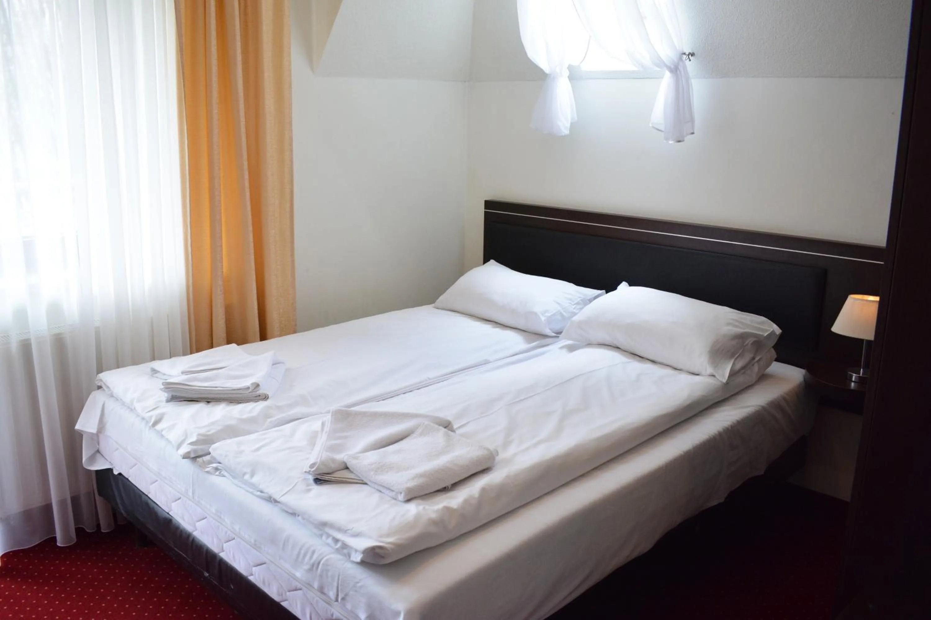 Photo of the whole room, Bed in Willa Halka