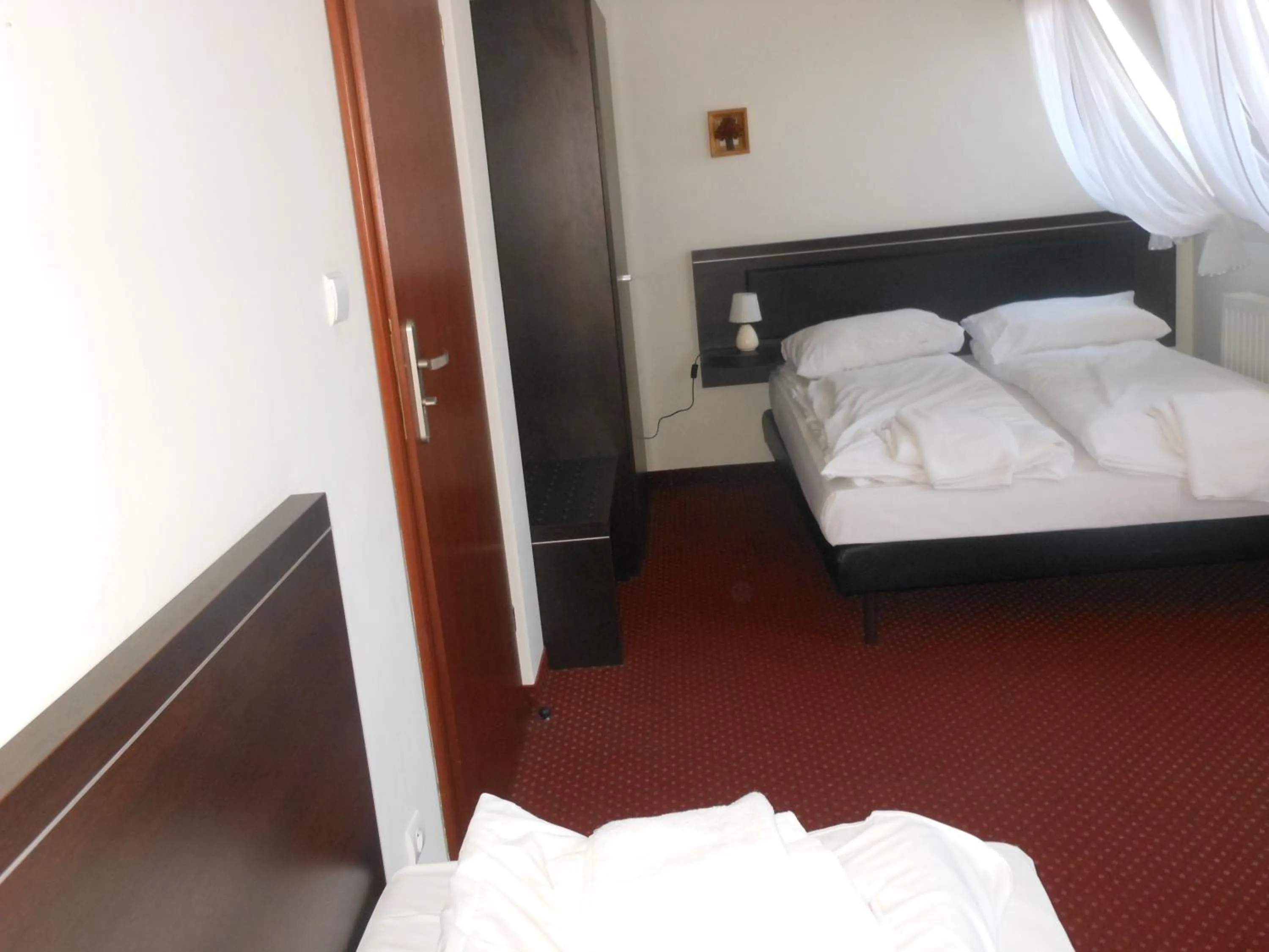 Photo of the whole room, Bed in Willa Halka